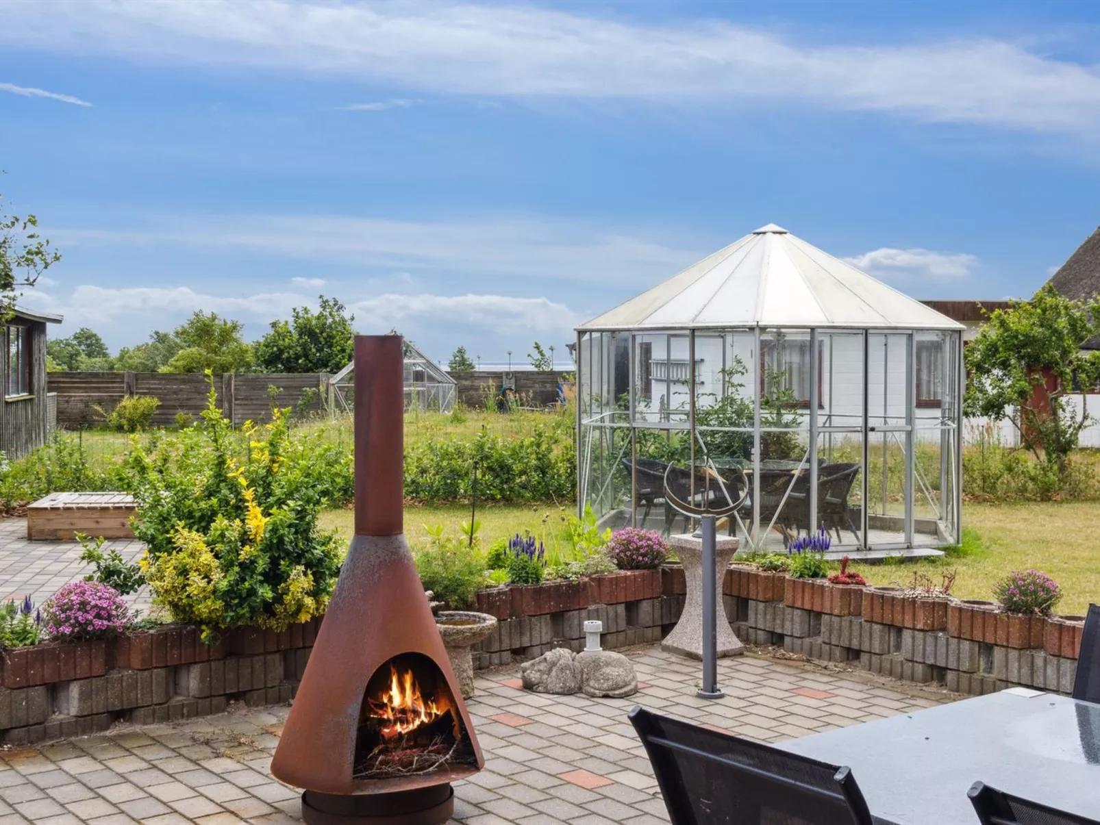 "Amely" - 500m from the sea-Buiten