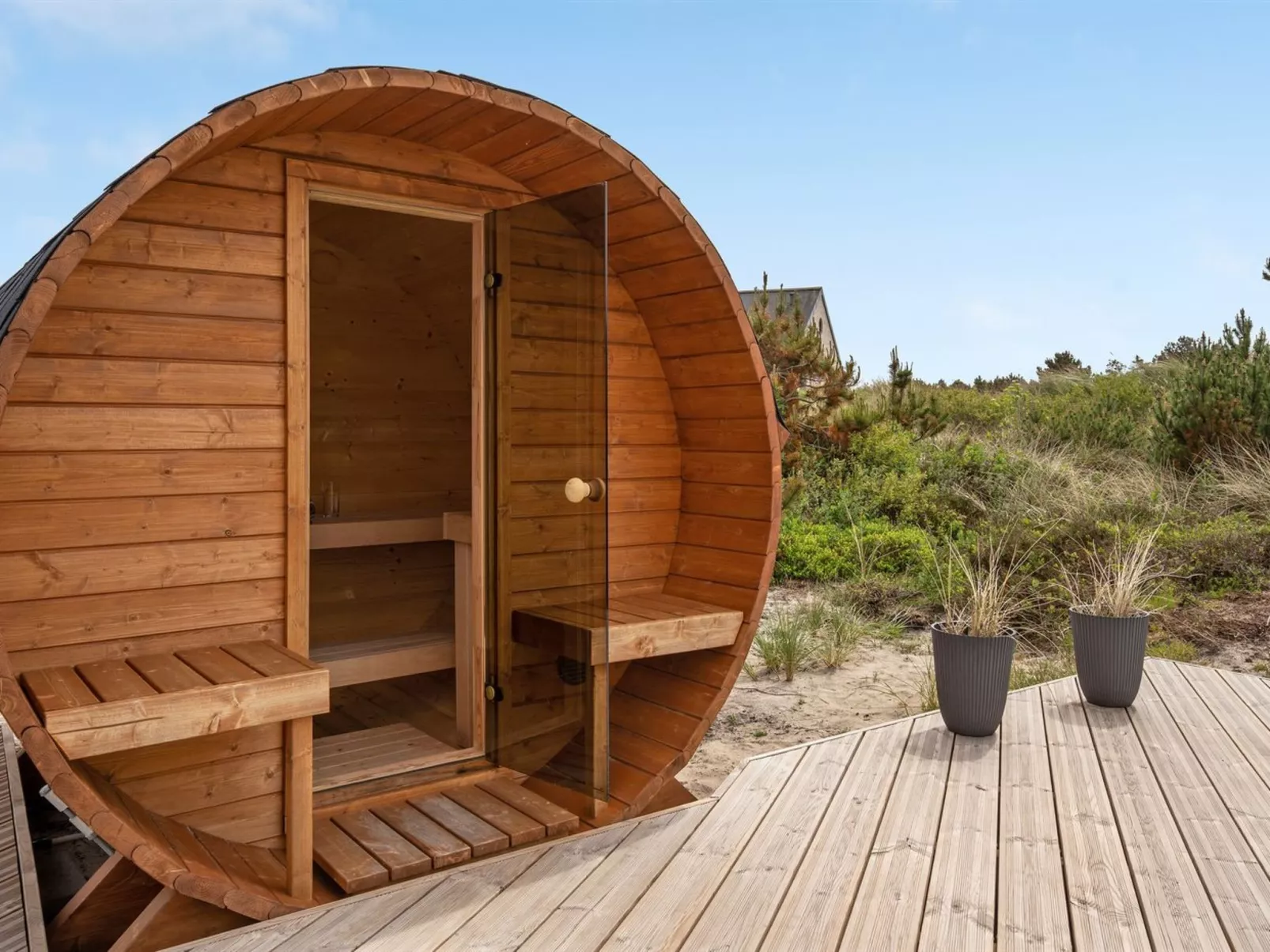 "Rolfkarl" - 500m from the sea-Buiten