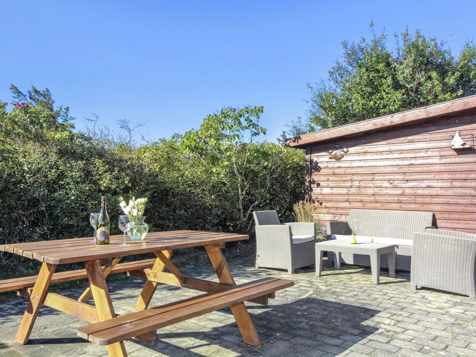 "Lothen" - 500m from the sea-Buiten