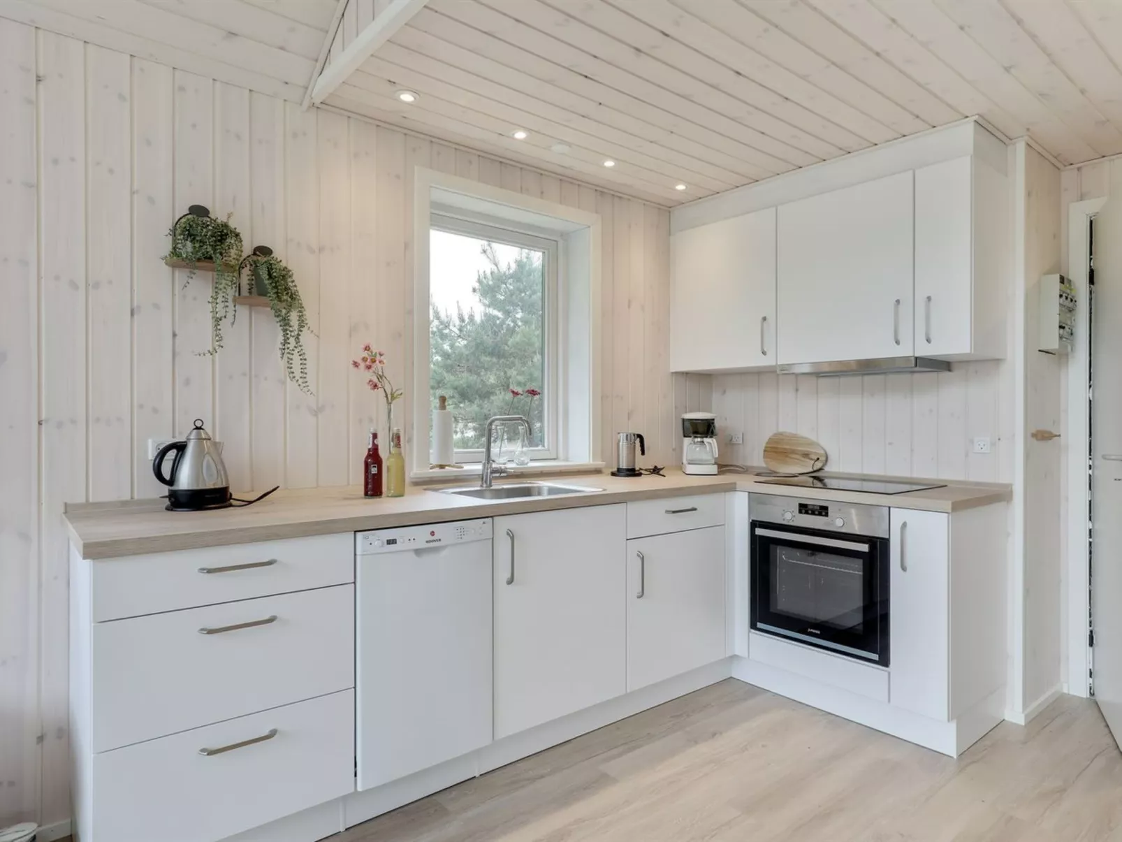 "Hilje" - 350m from the sea-Binnen