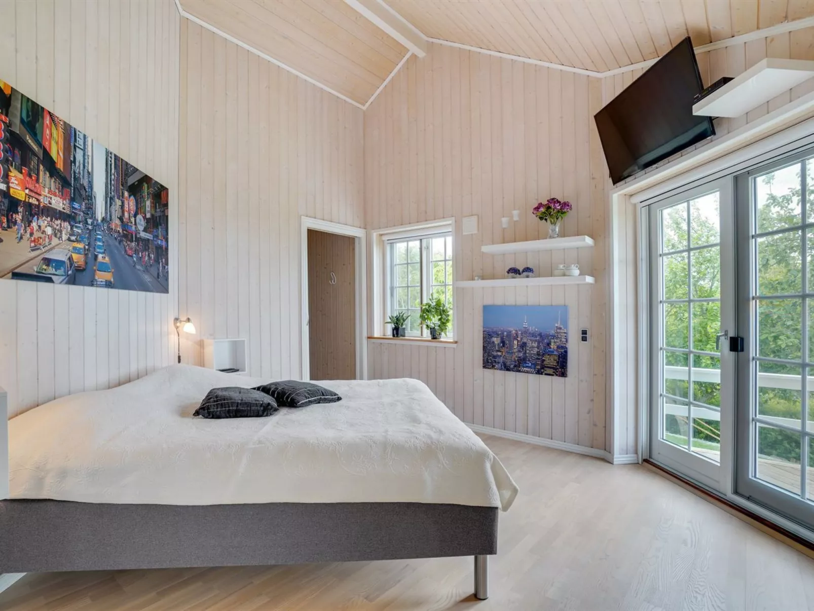 "Regnwald" - 400m to the fjord-Binnen