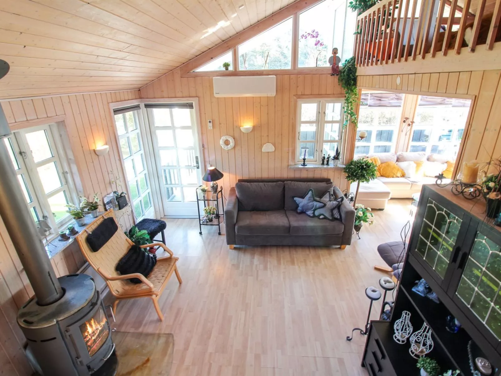 "Bjari" - 850m from the sea-Binnen