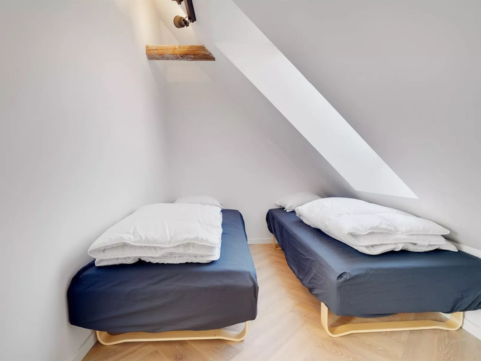 "Rouwen" - 1km from the sea-Binnen