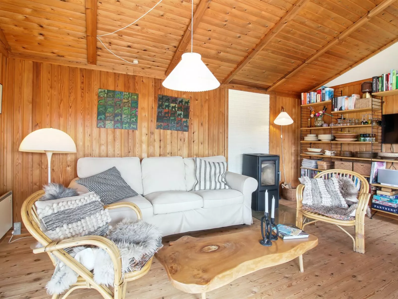 "Nestori" - 950m from the sea-Binnen