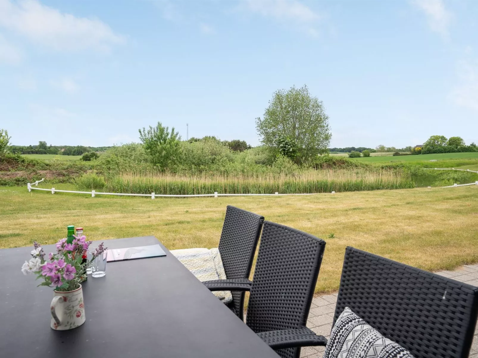 "Manola" - 300m from the sea-Buiten