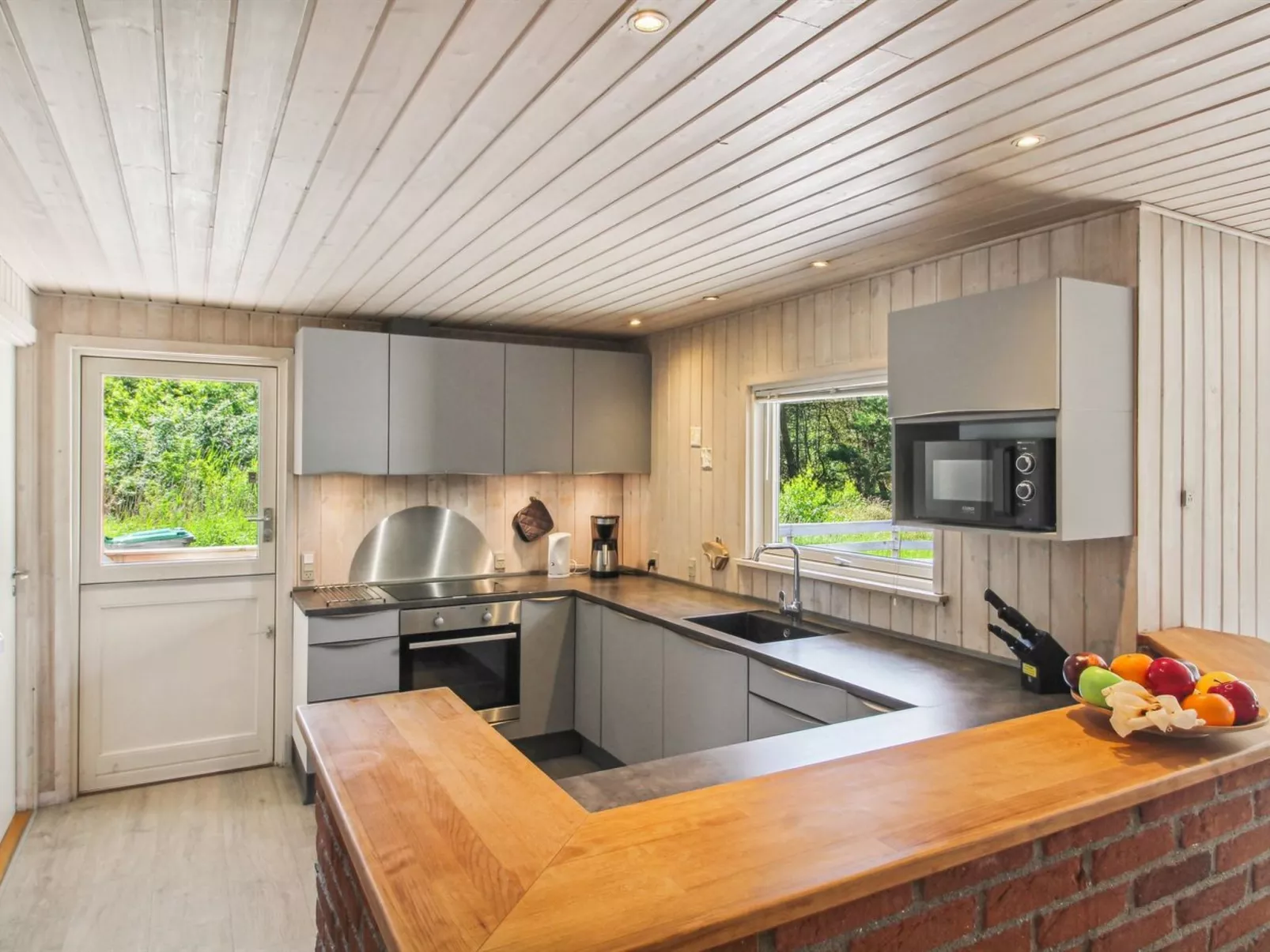 "Harthwik" - 1km from the sea-Binnen