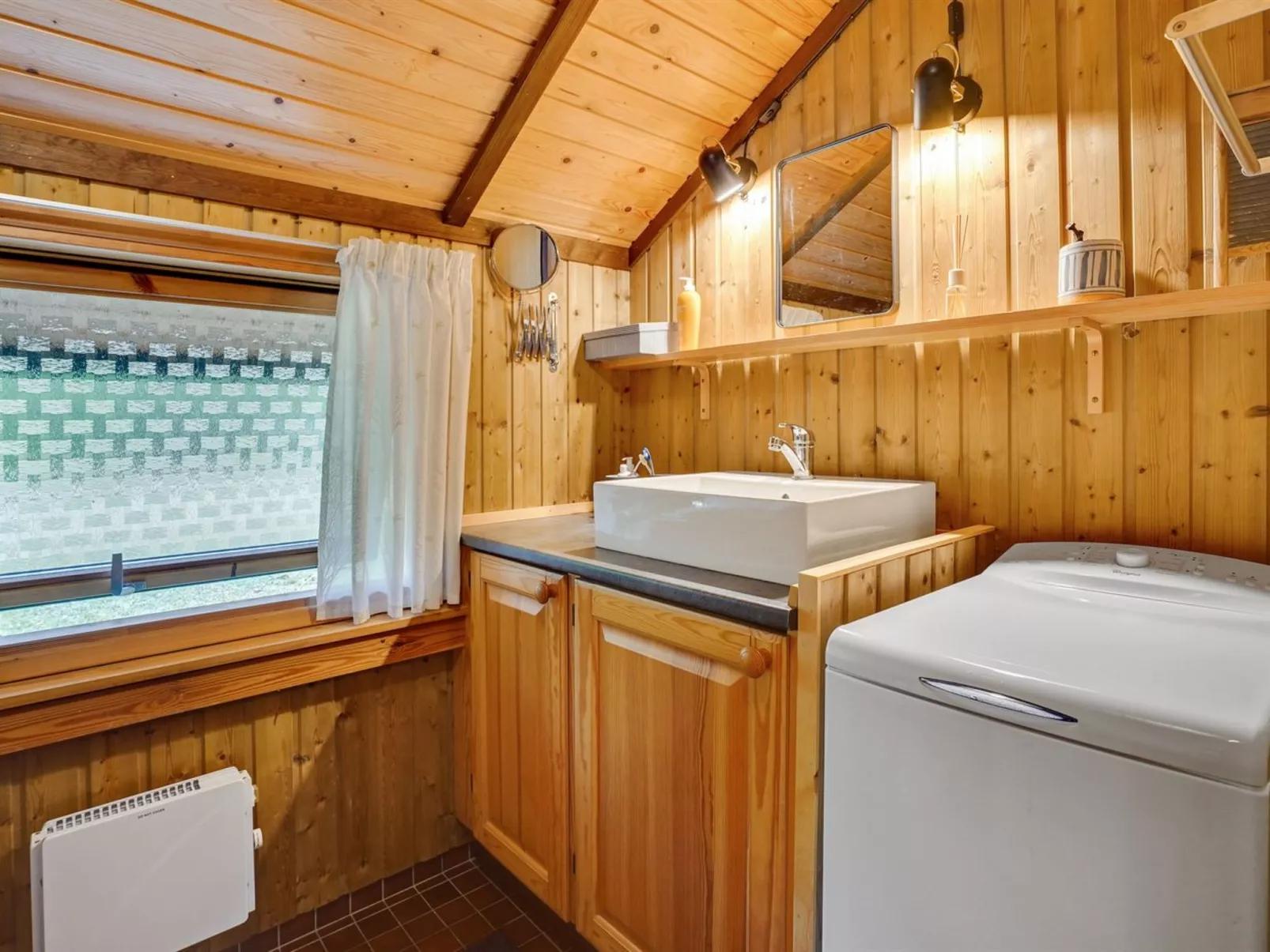 "Ija" - 200m from the sea-Binnen