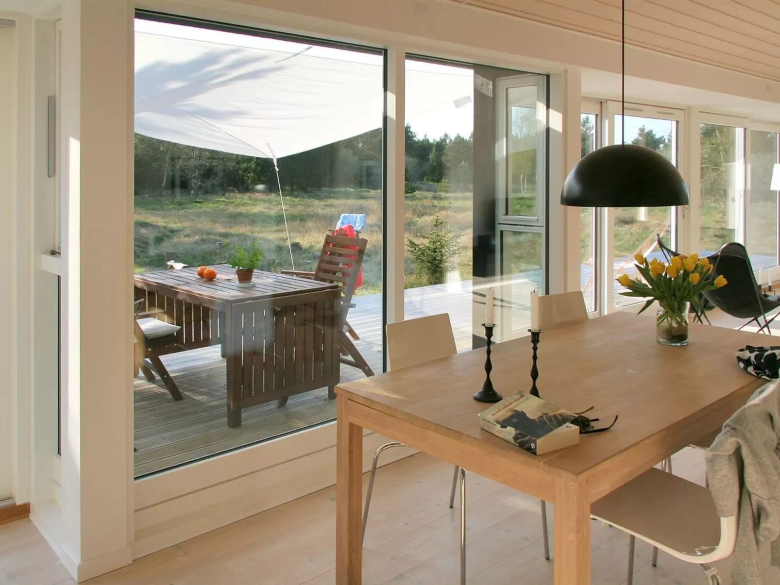 "Melinda" - 2km from the sea-Binnen