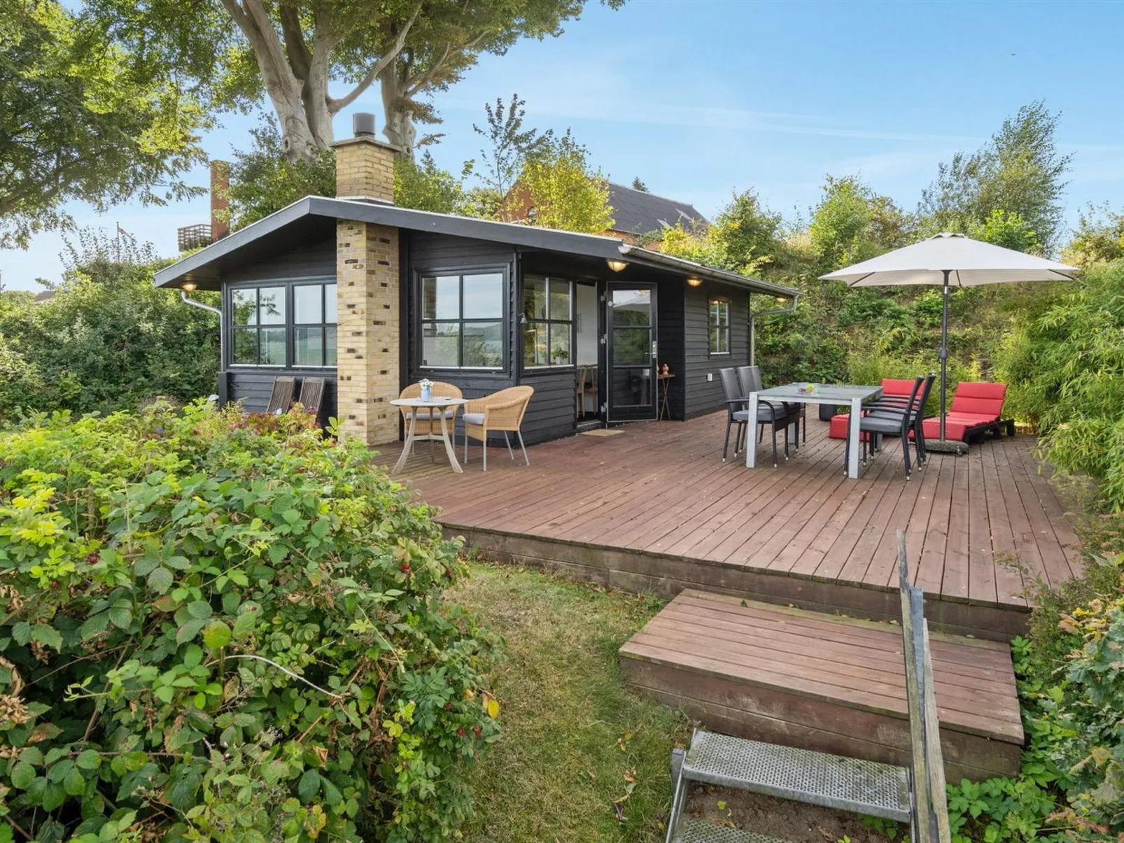 "Stjerne" - 300m from the sea-Buiten