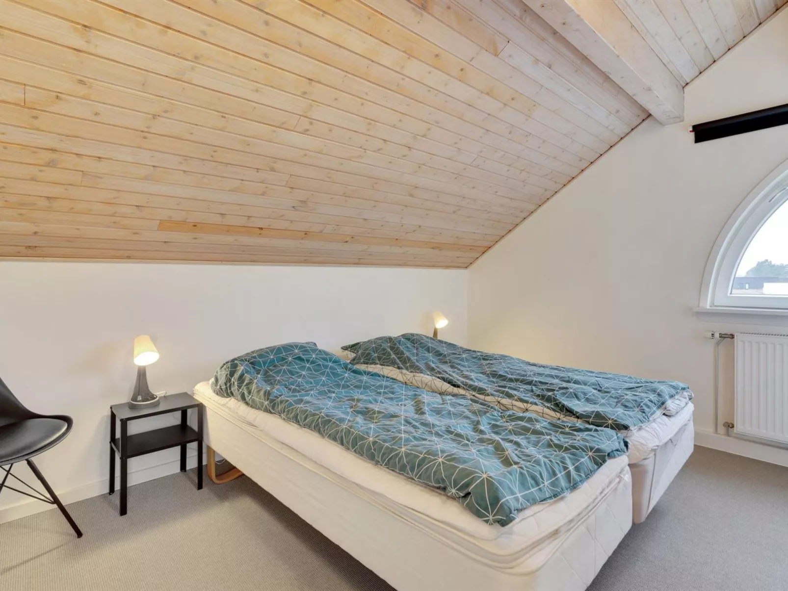 "Paula" - 2.3km from the sea - Binnen