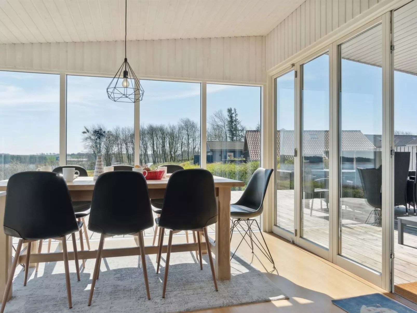 "Peetu" - 200m to the fjord-Binnen