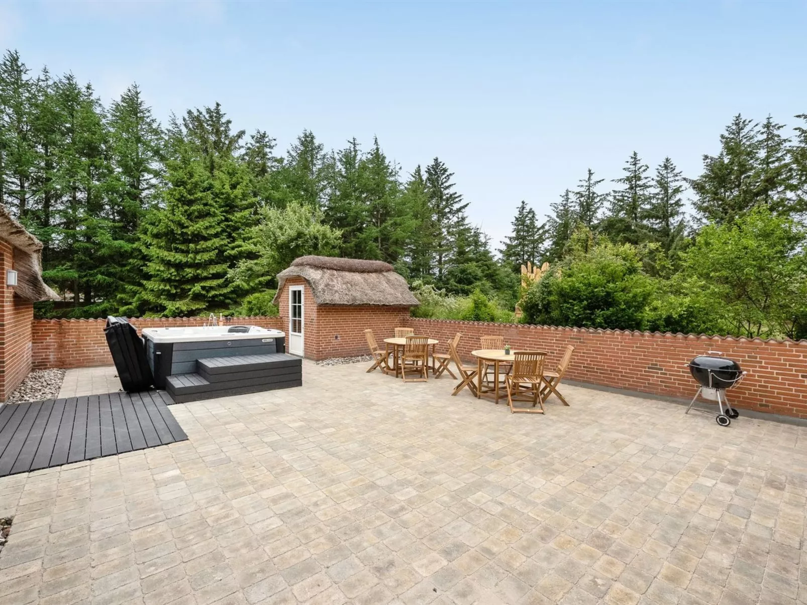 "Erla" - 2.3km from the sea-Buiten