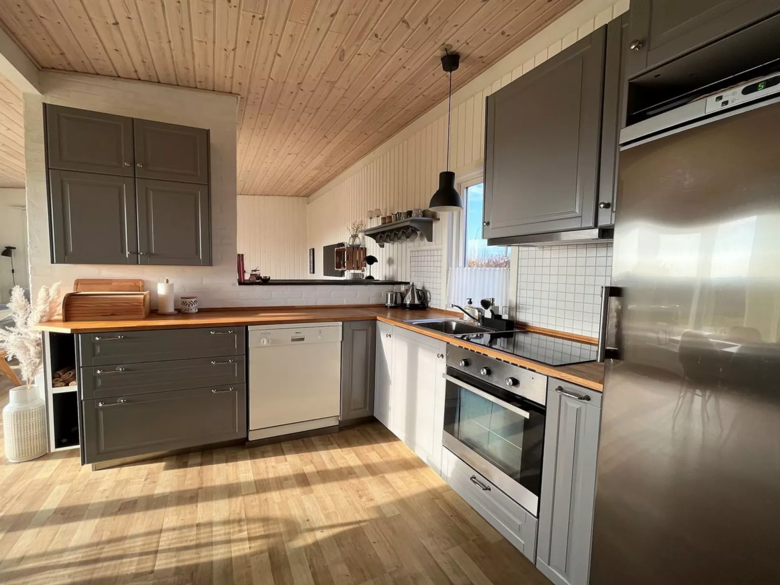 "Stygge" - 400m from the sea-Binnen