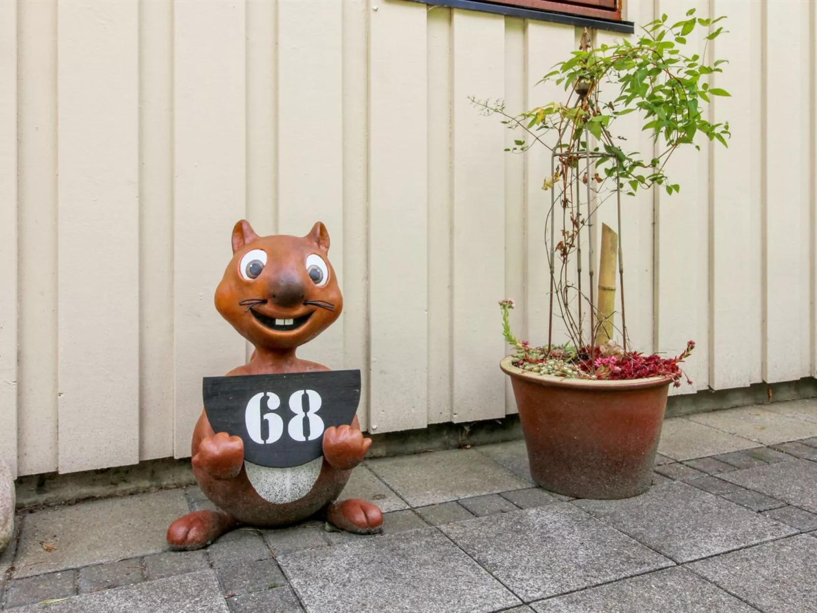 "Arvi" - 30km from the sea-Buiten