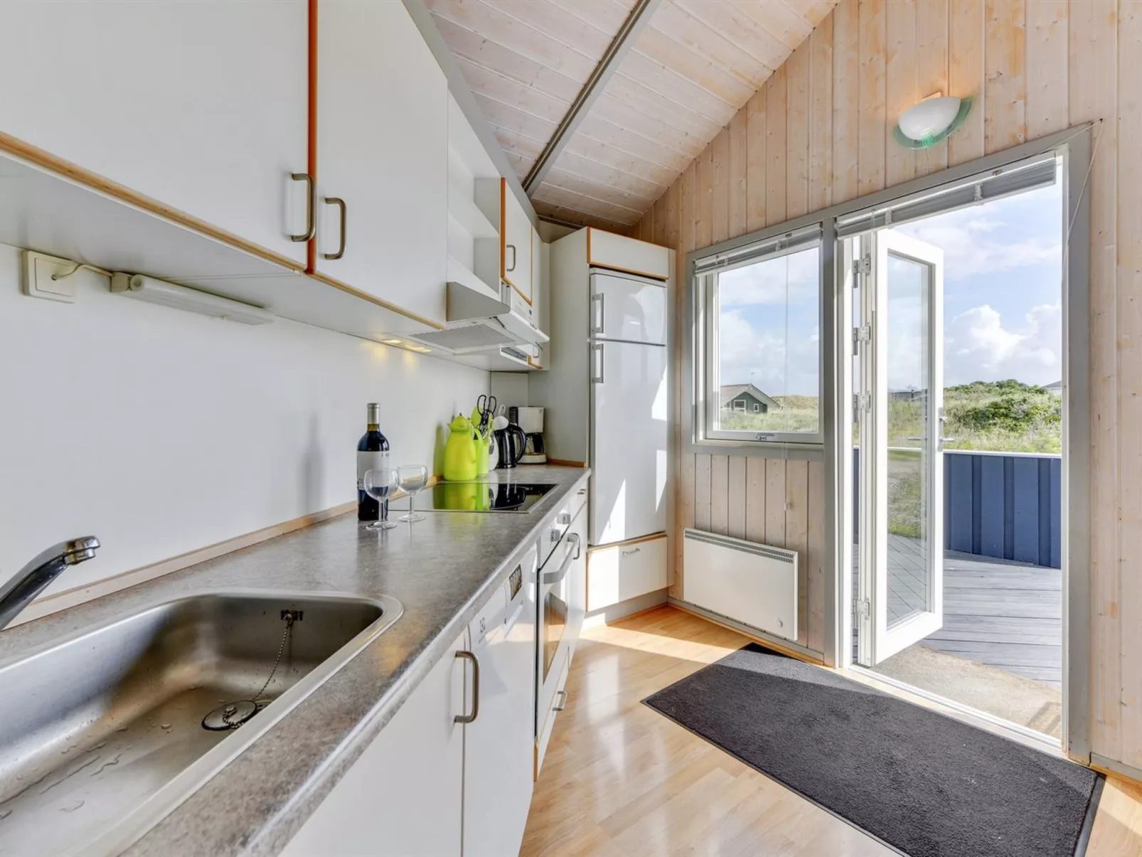 "Clara" - 500m from the sea-Binnen