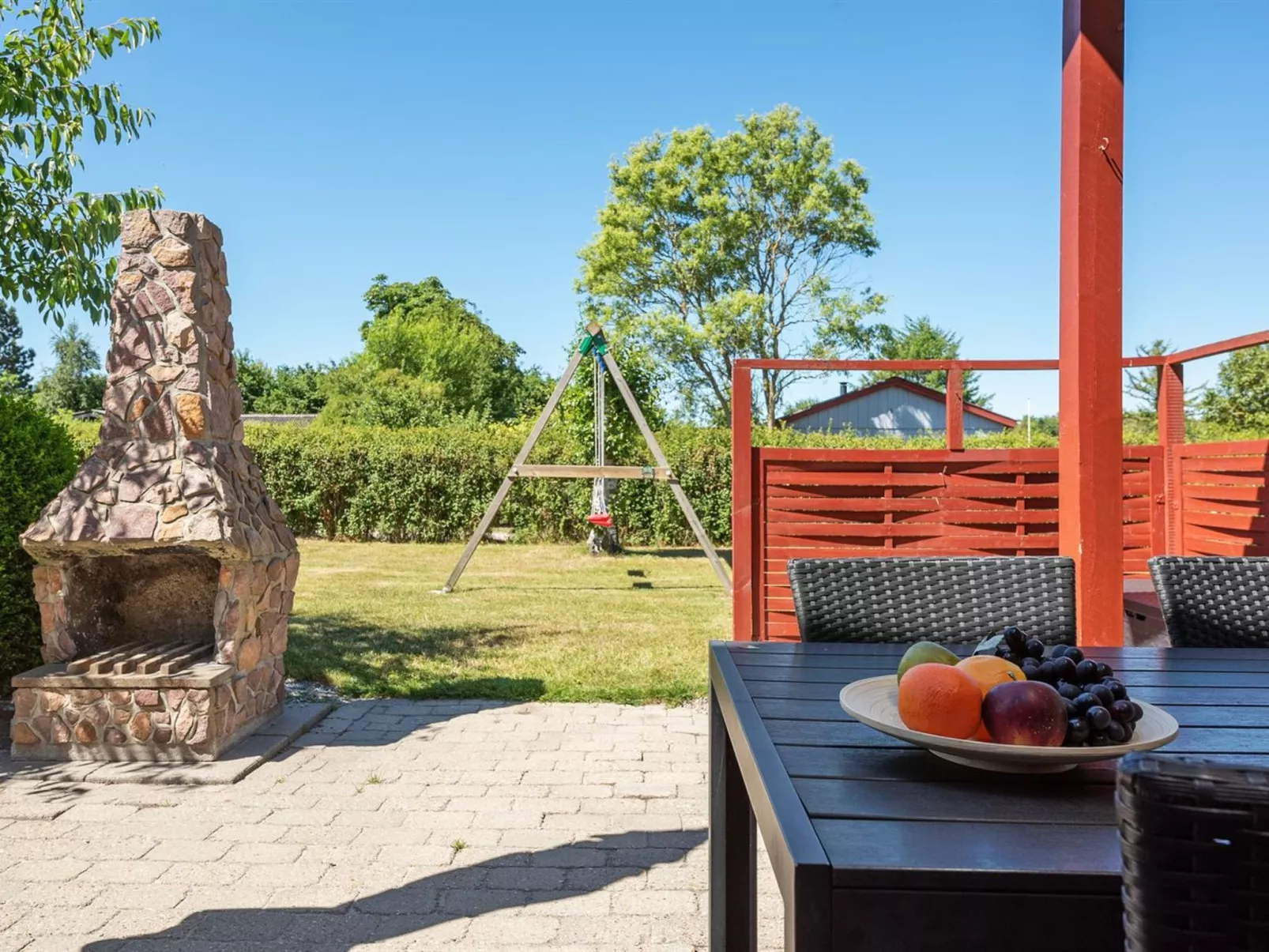 "Birge" - 200m from the sea-Buiten