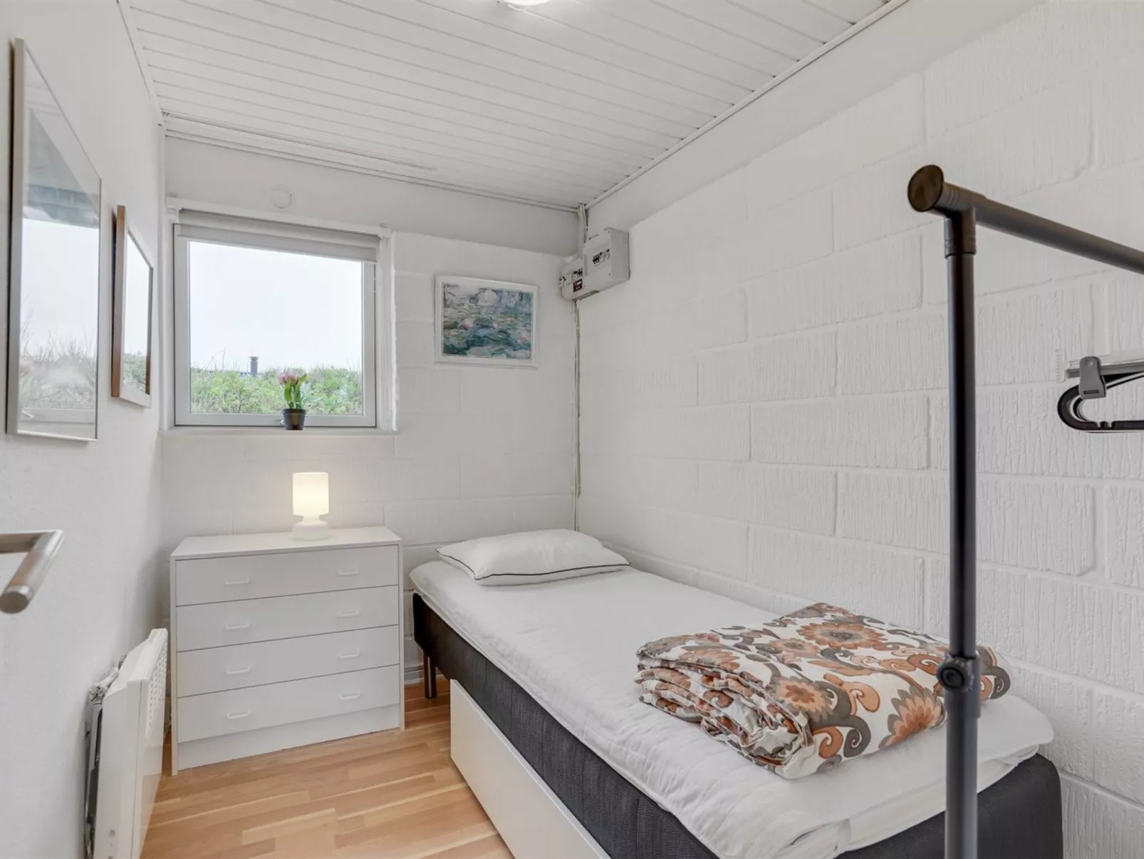 "Haklang" - 200m from the sea-Binnen