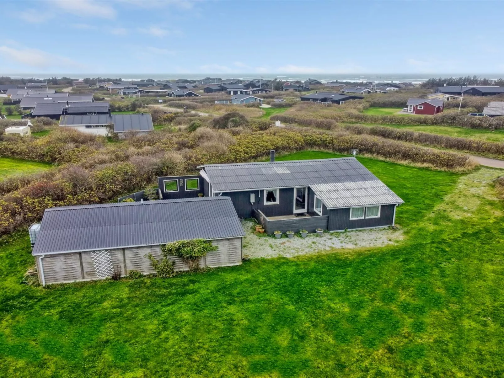 "Edvin" - 400m from the sea-Buiten