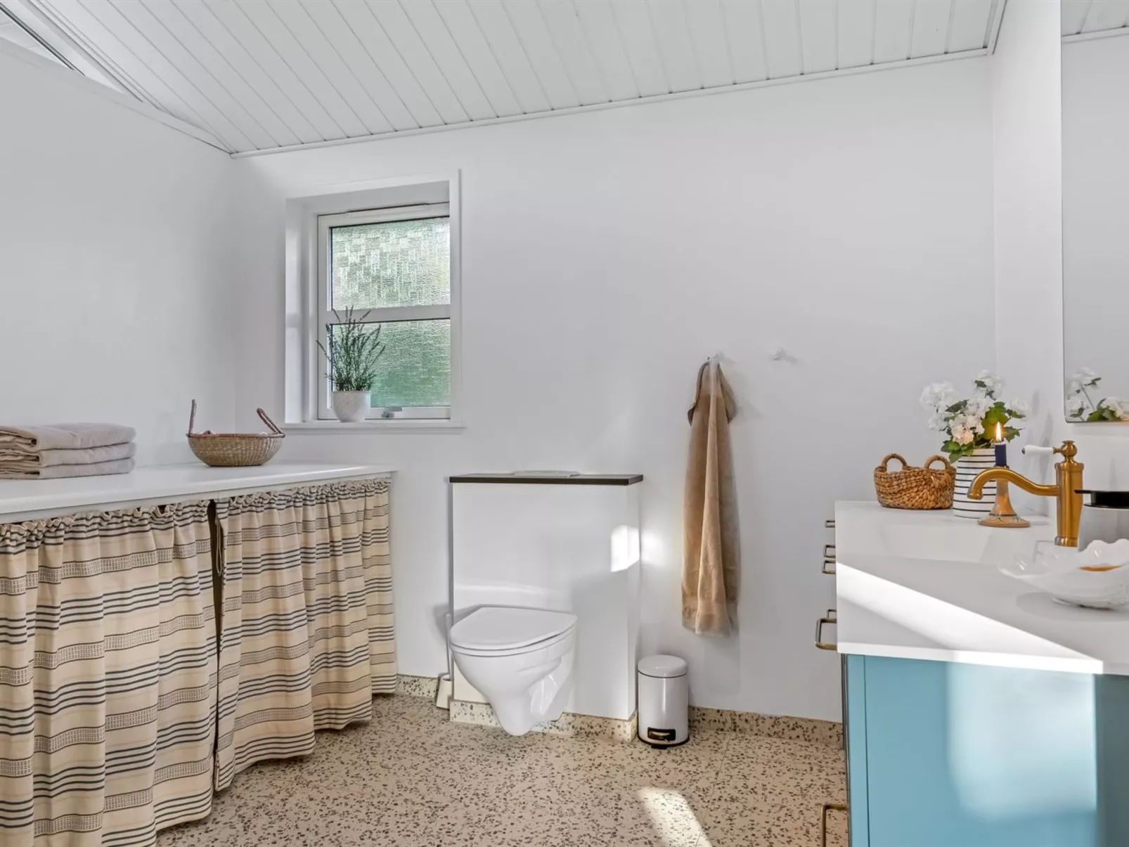 "Onta" - 900m from the sea-Binnen