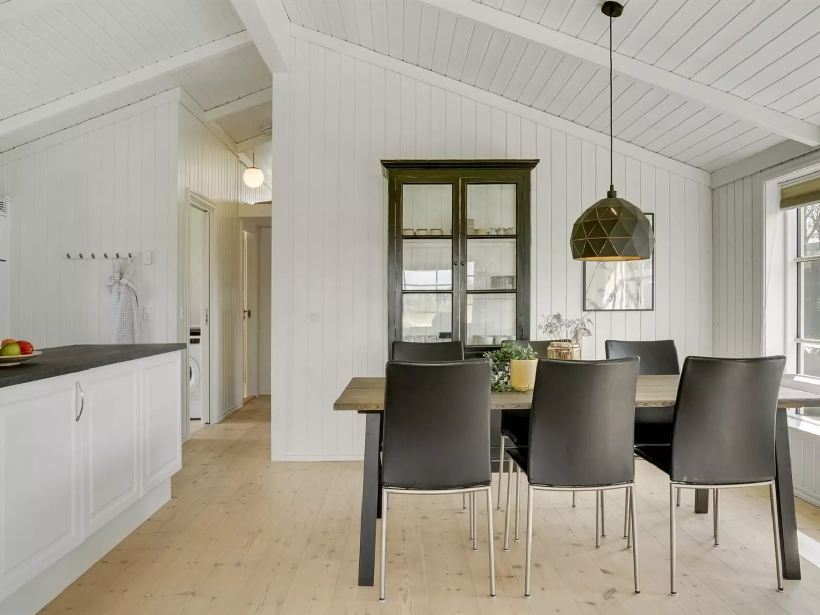 "Antti" - 350m from the sea-Binnen