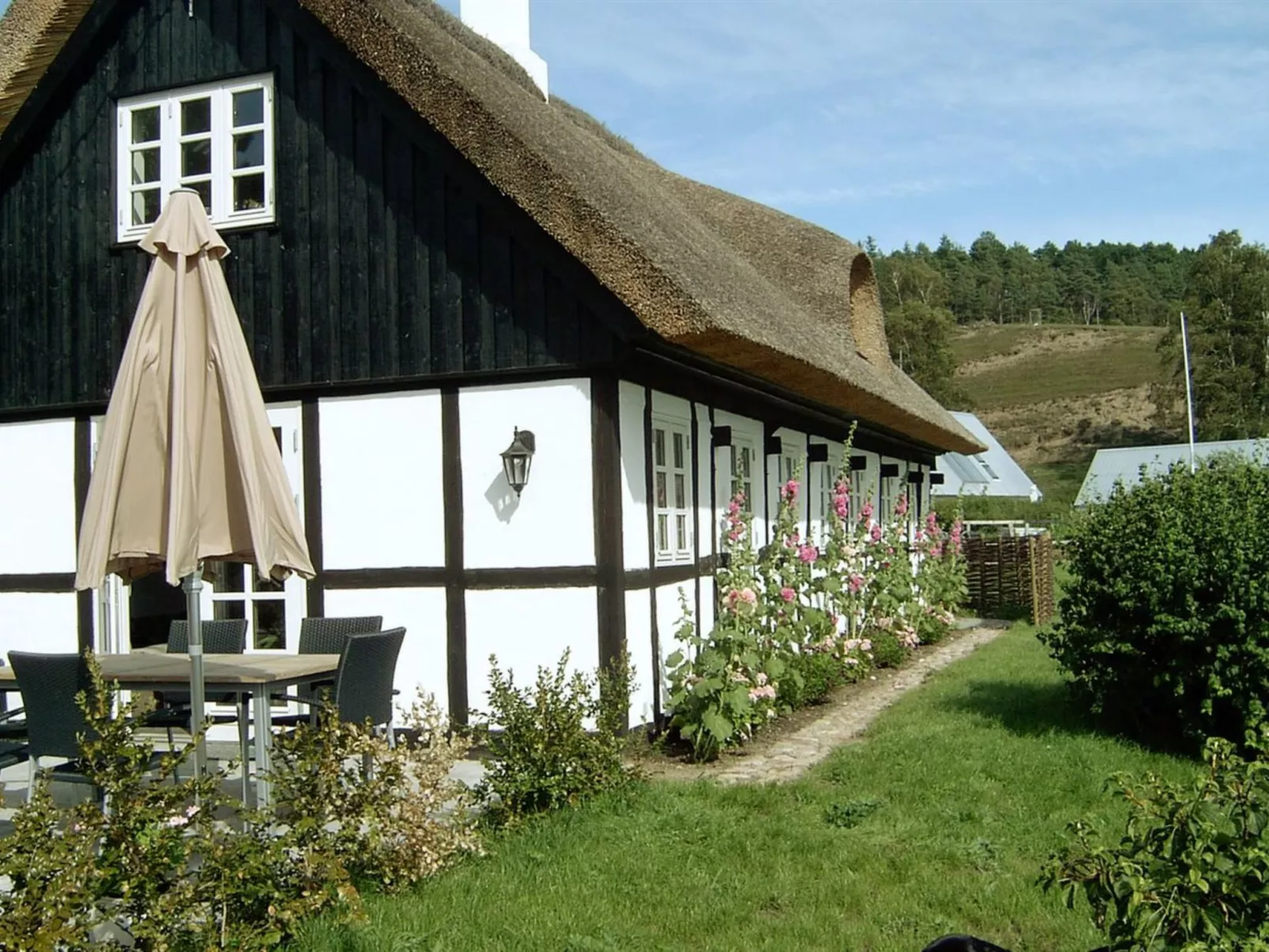 "Eva" - 1.5km to the fjord-Buiten