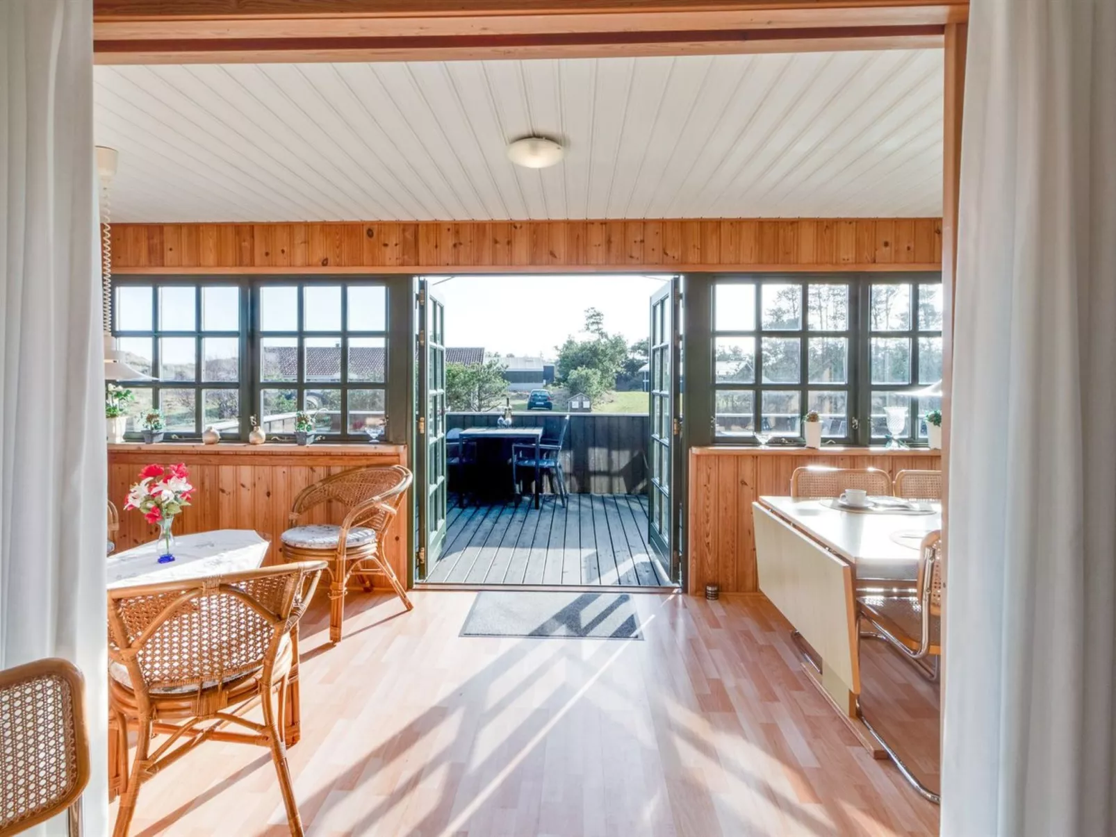 "Annabell" - 150m from the sea-Binnen