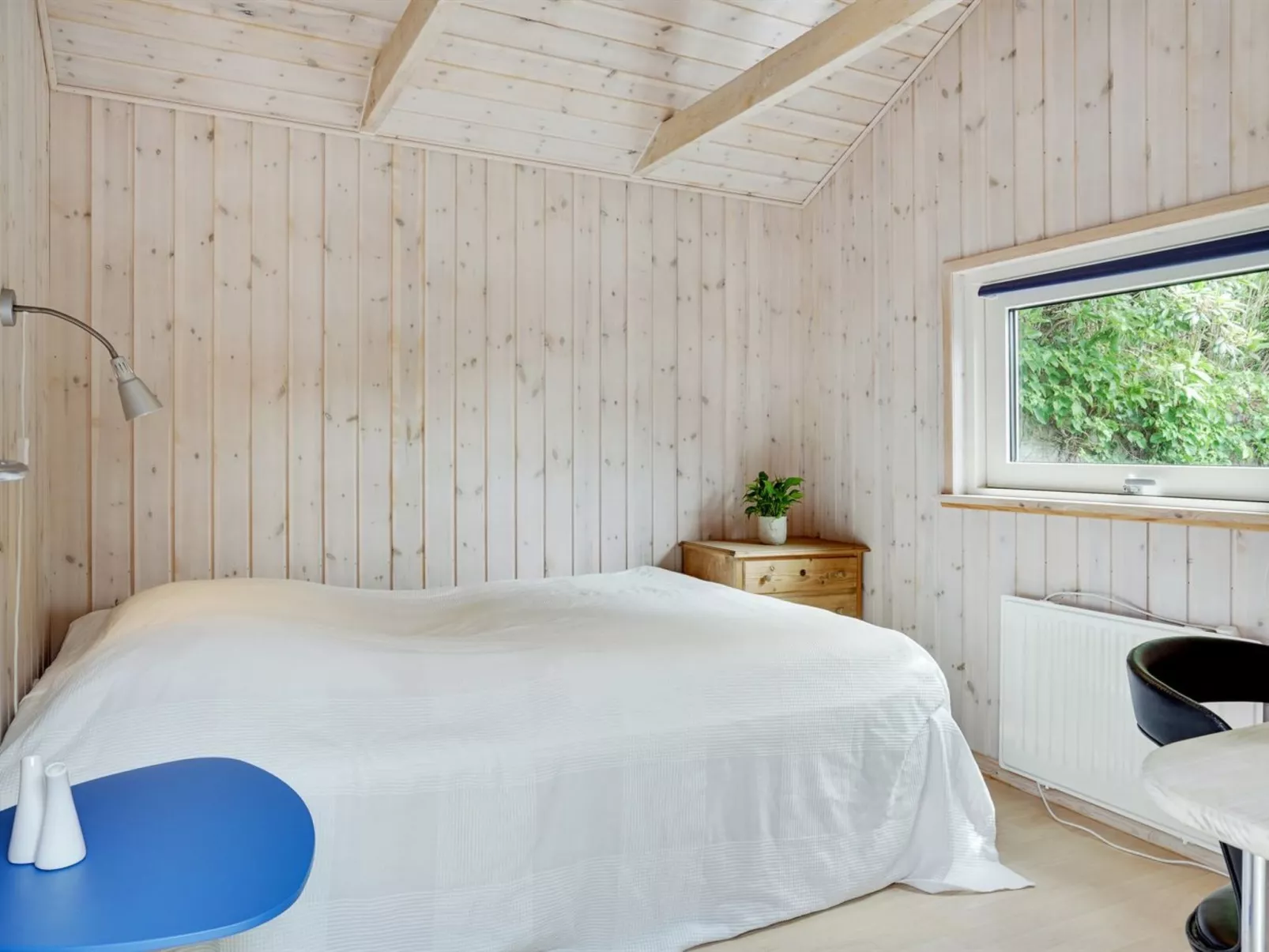 "Algot" - 100m to the fjord-Binnen