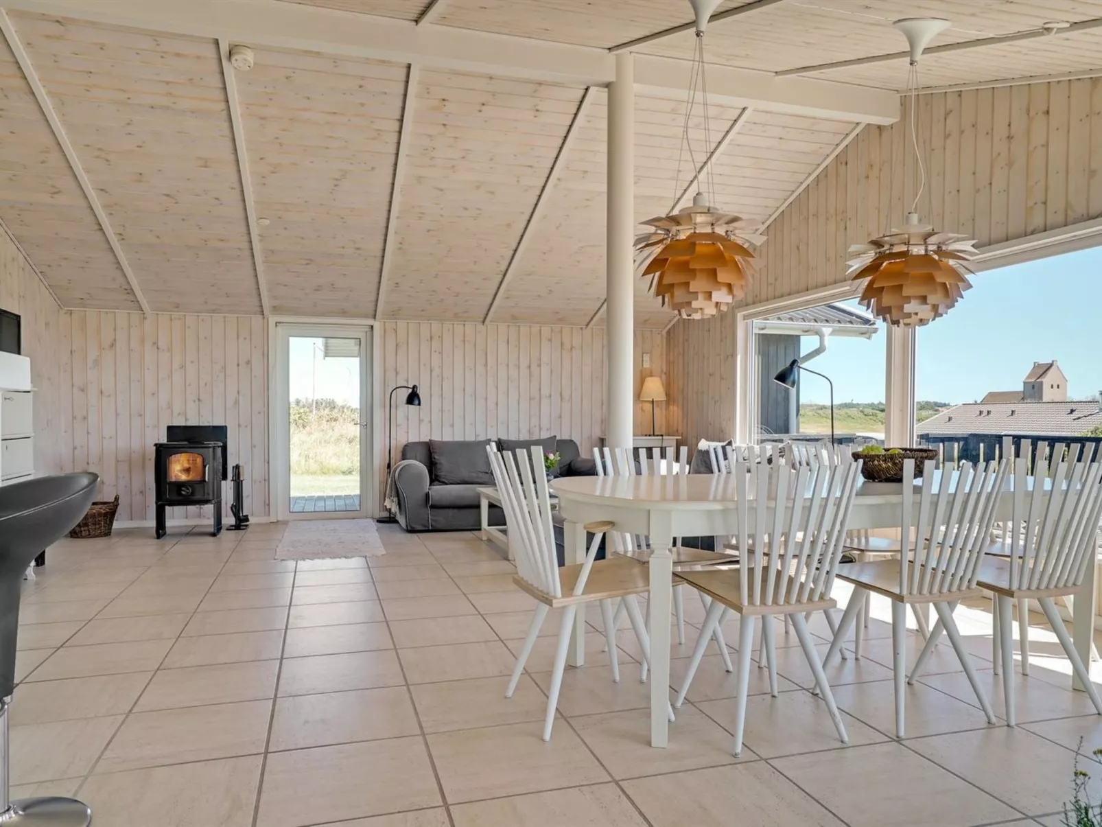 "Aella" - 150m from the sea-Binnen