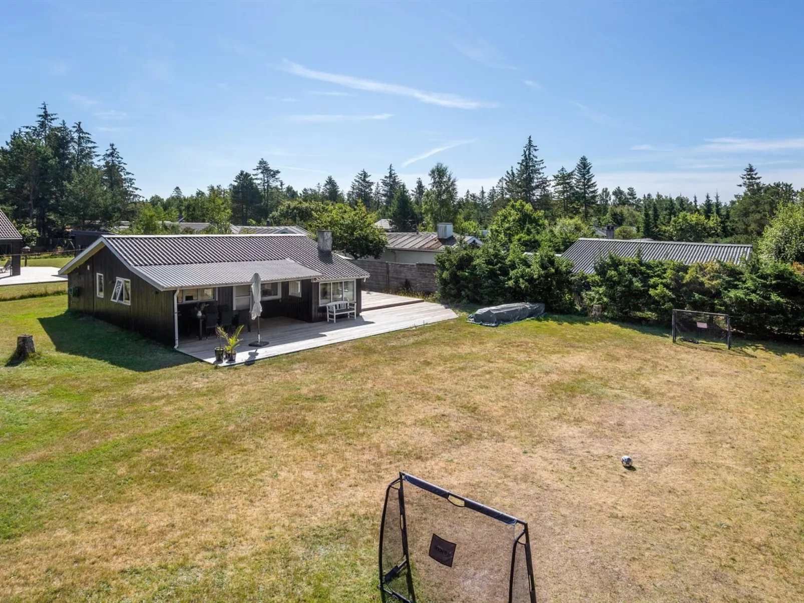 "Landolf" - 250m from the sea-Buiten