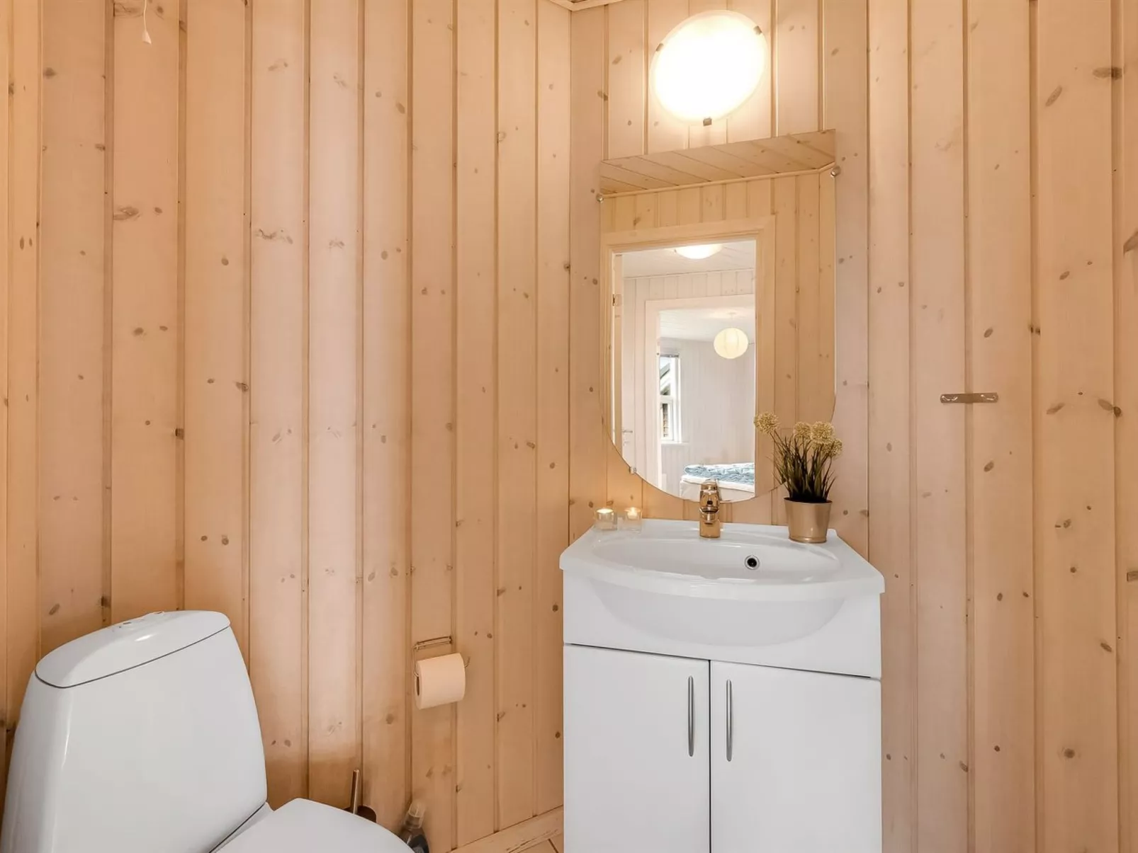 "Erland" - 500m from the sea-Binnen