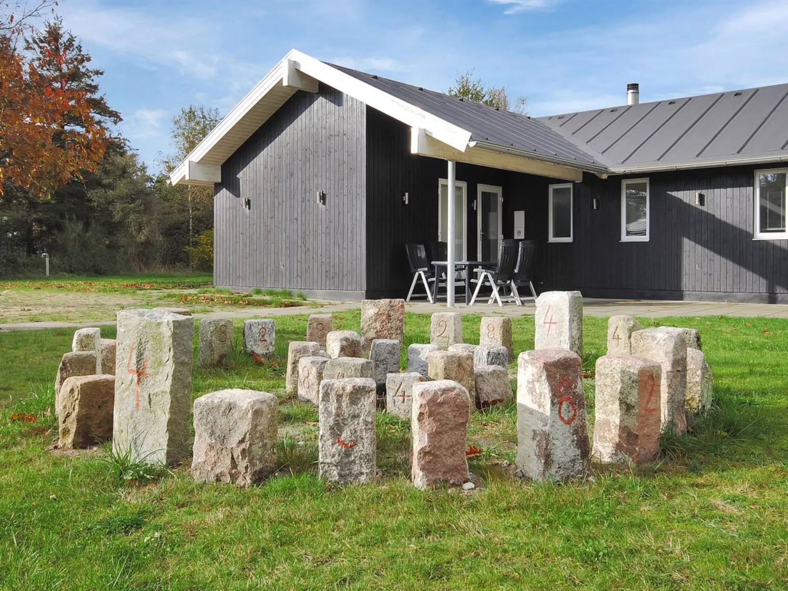 "Elis" - 90m to the fjord-Buiten