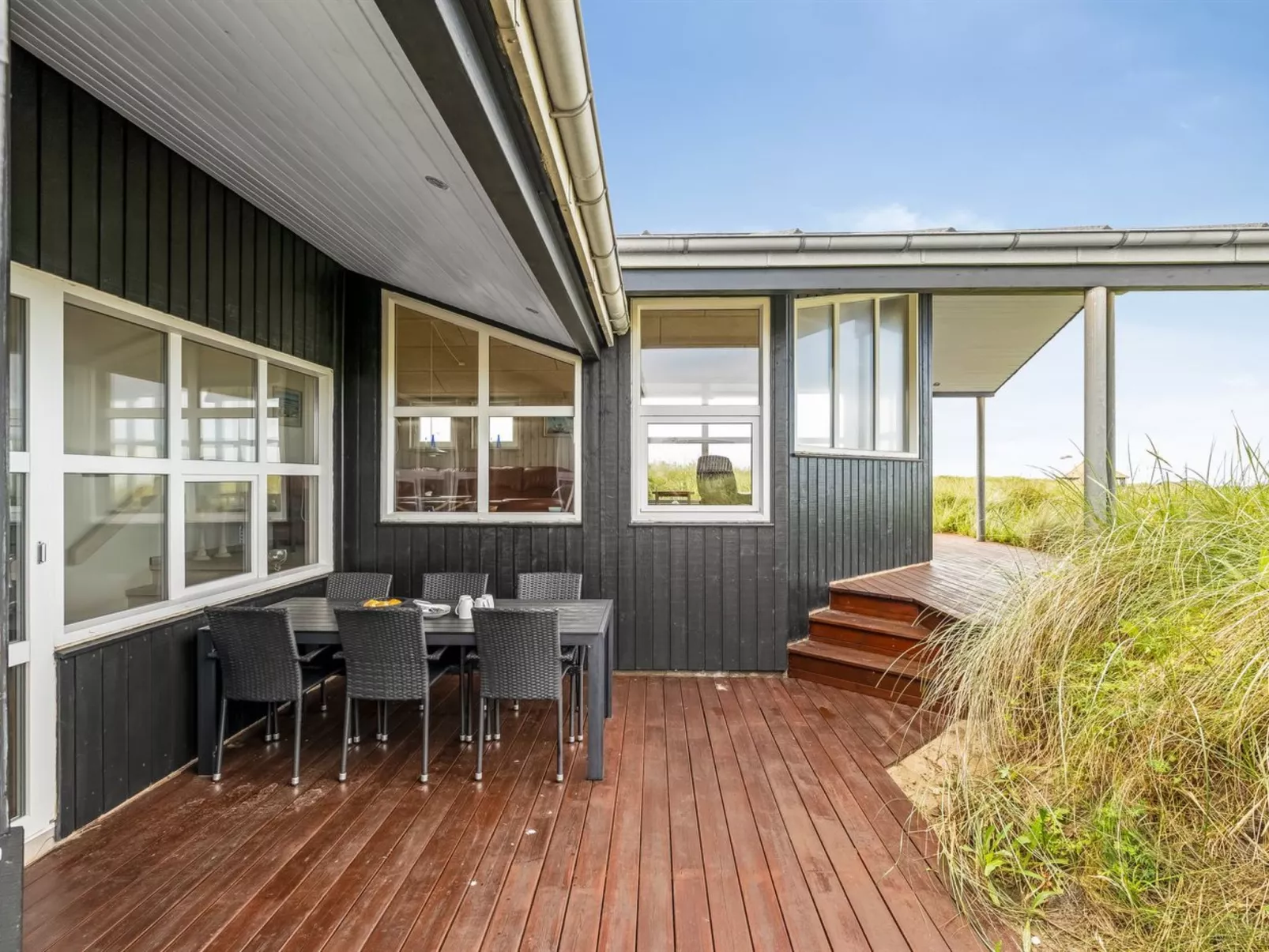 "Edwin" - 400m from the sea-Buiten