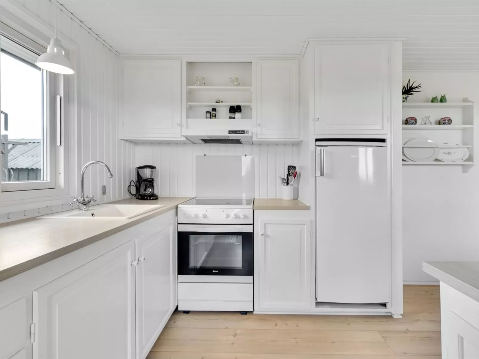 "Iken" - 500m from the sea-Binnen