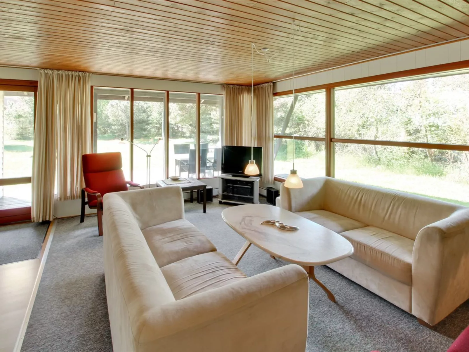 "Grette" - 1.5km from the sea-Binnen