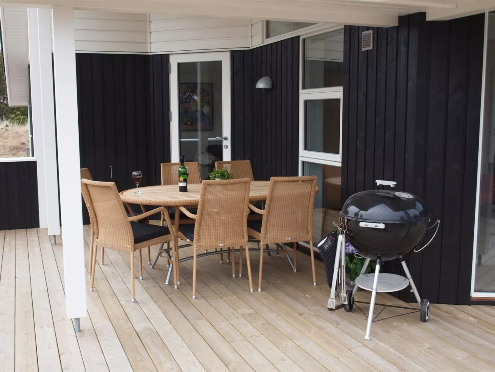 "Helen" - 500m to the fjord-Buiten