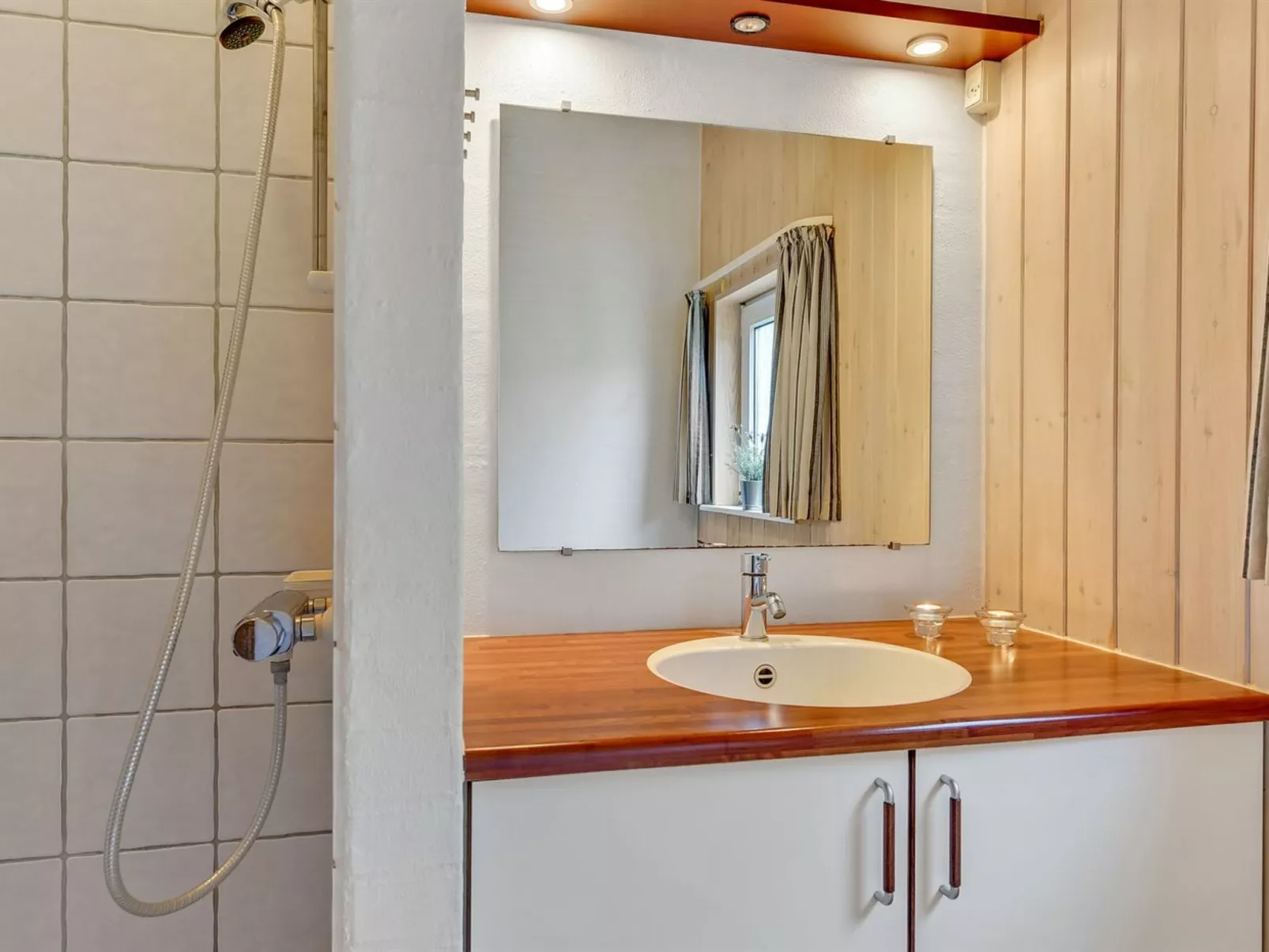 "Tali" - 700m from the sea-Binnen