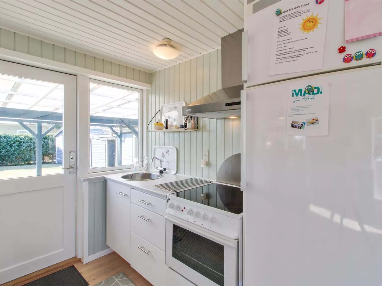 "Shaya" - 500m from the sea-Binnen