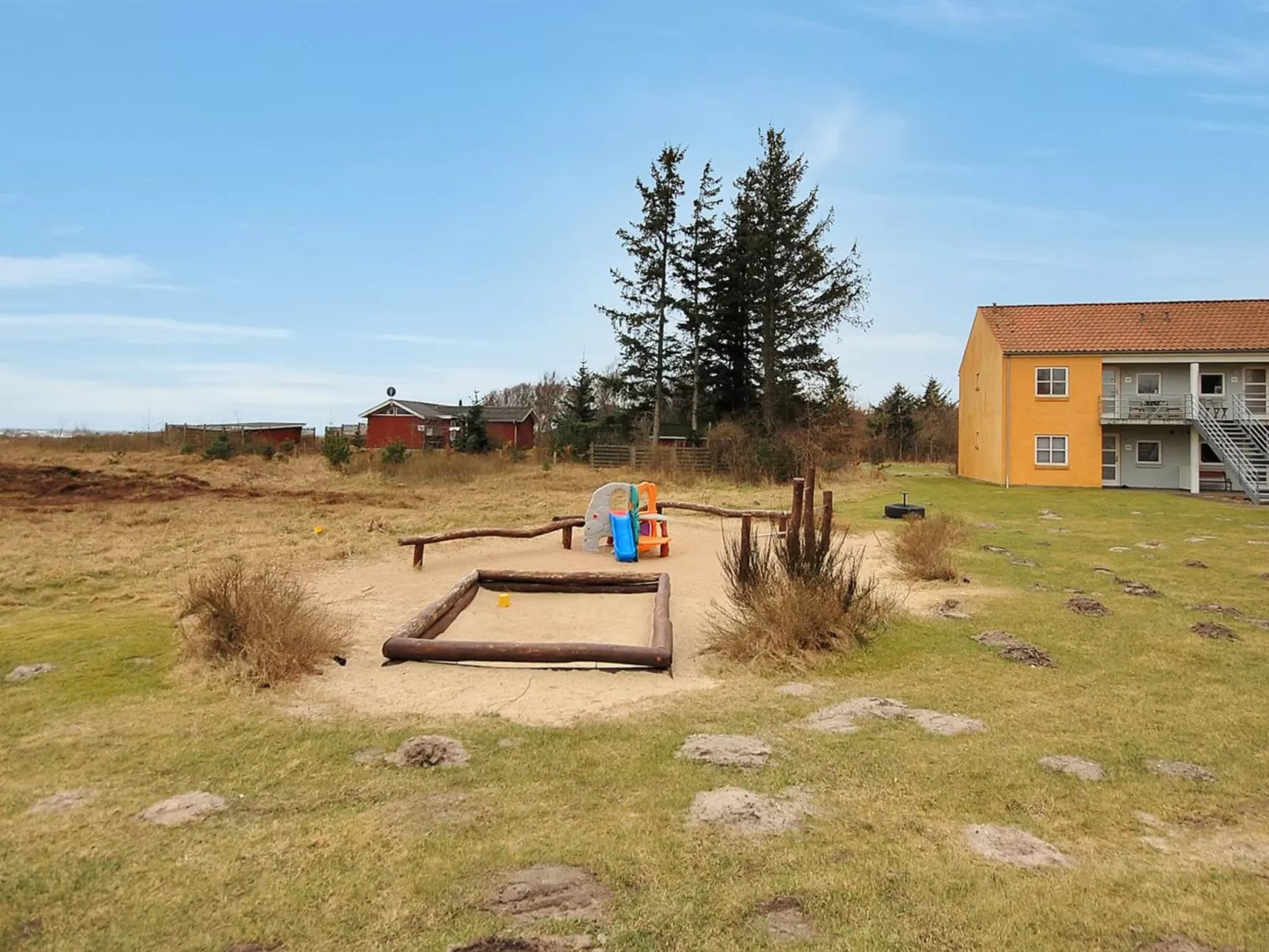 "Enni" - 100m from the sea-Buiten