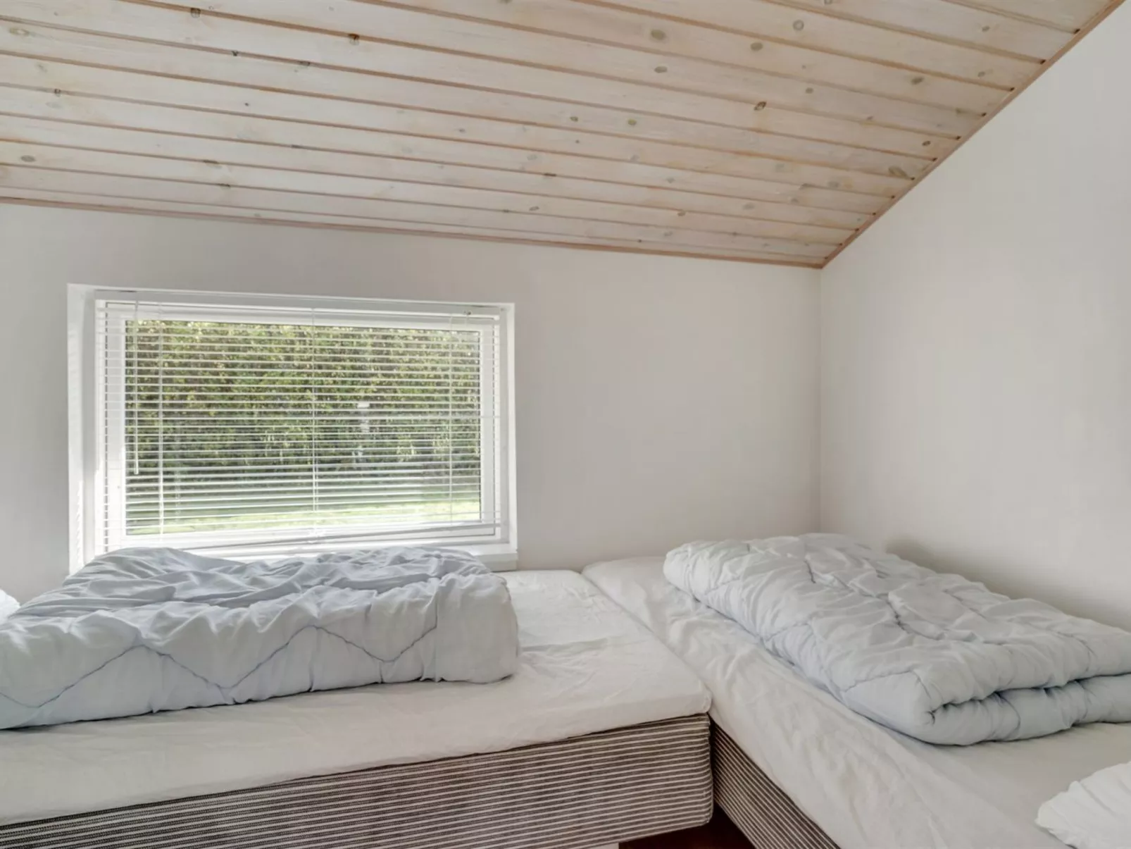 "Wreth" - 300m from the sea-Binnen