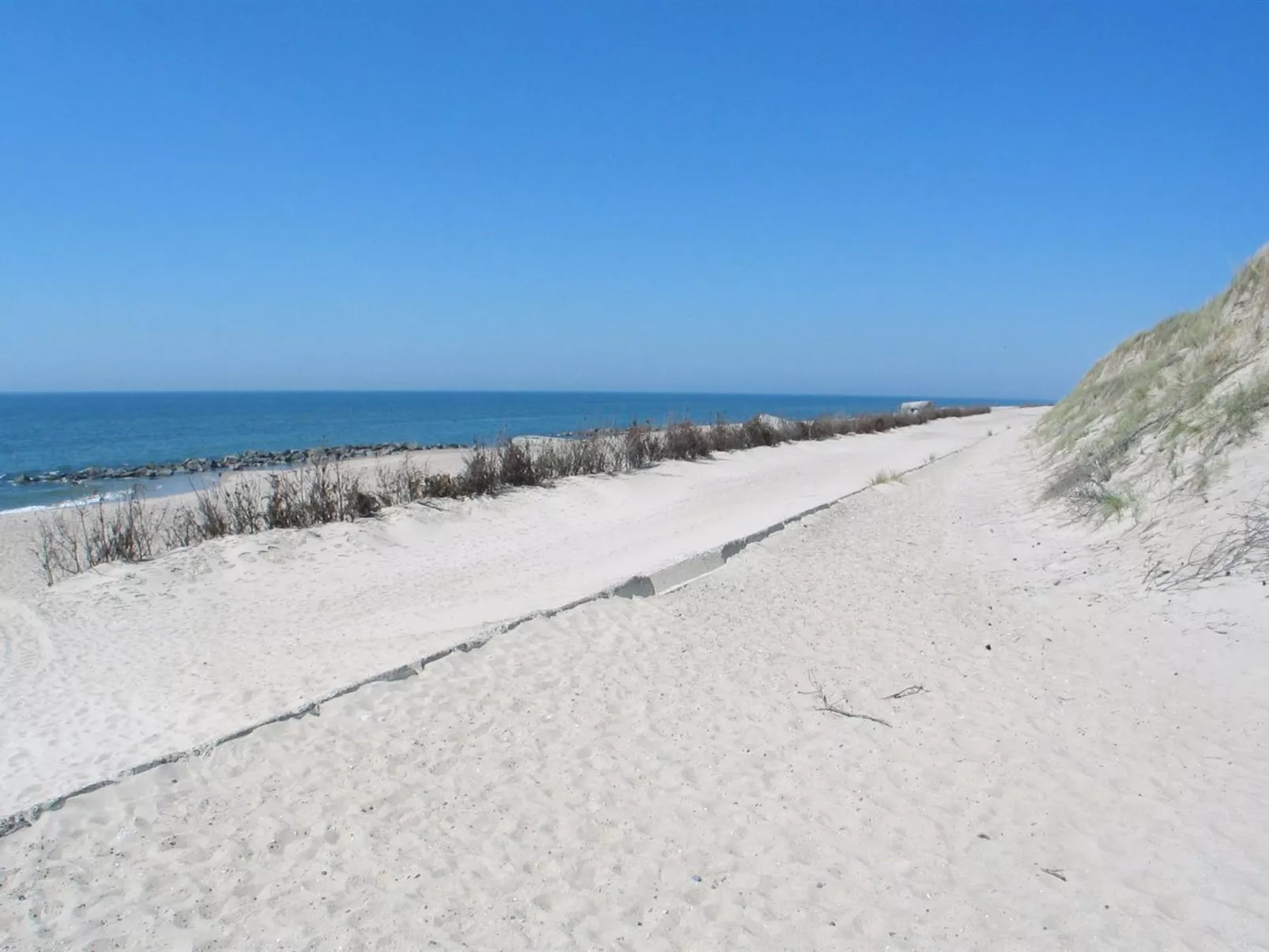 "Analia" -  from the sea-Buiten