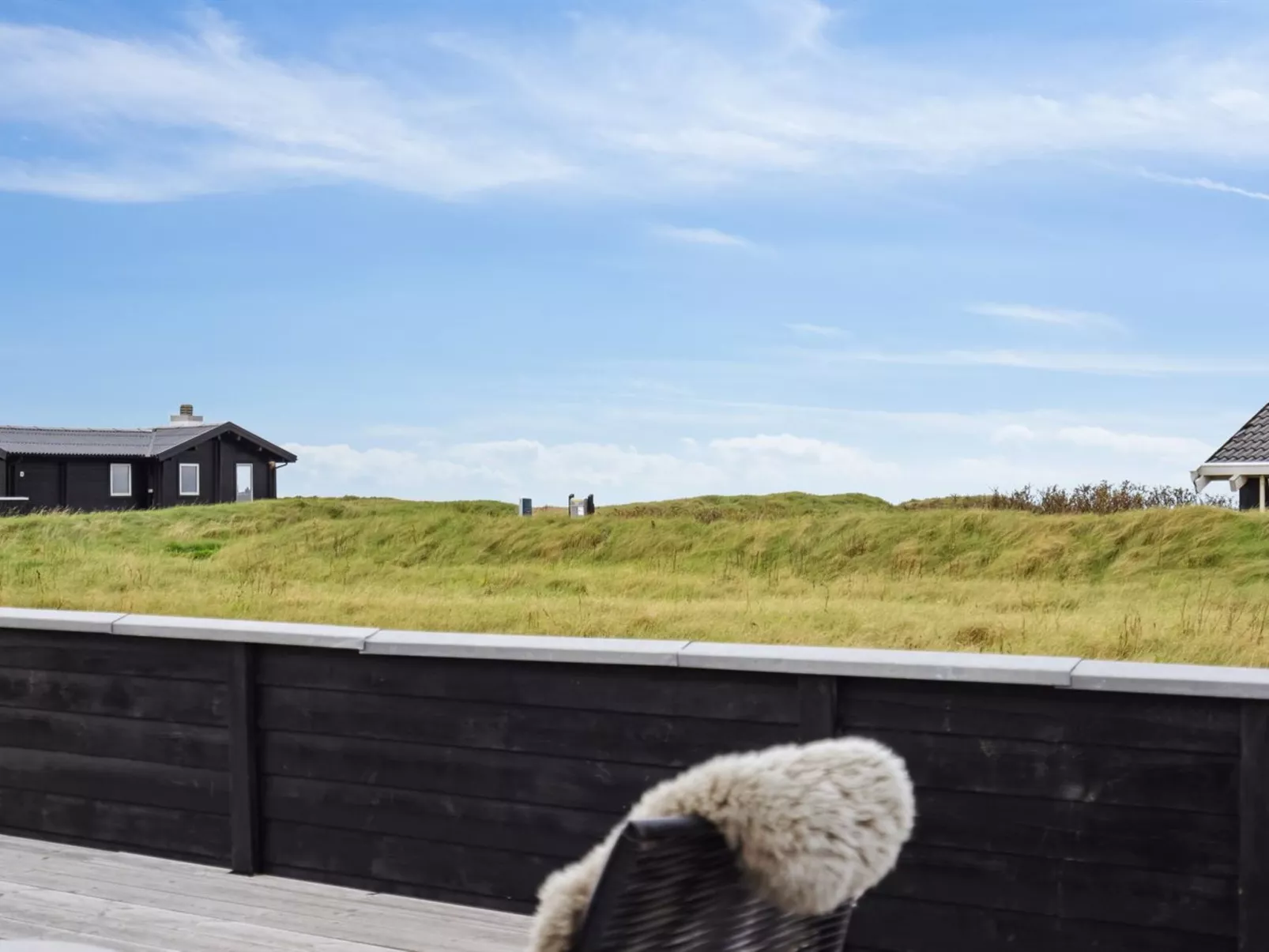 "Dyri" - 75m from the sea-Buiten