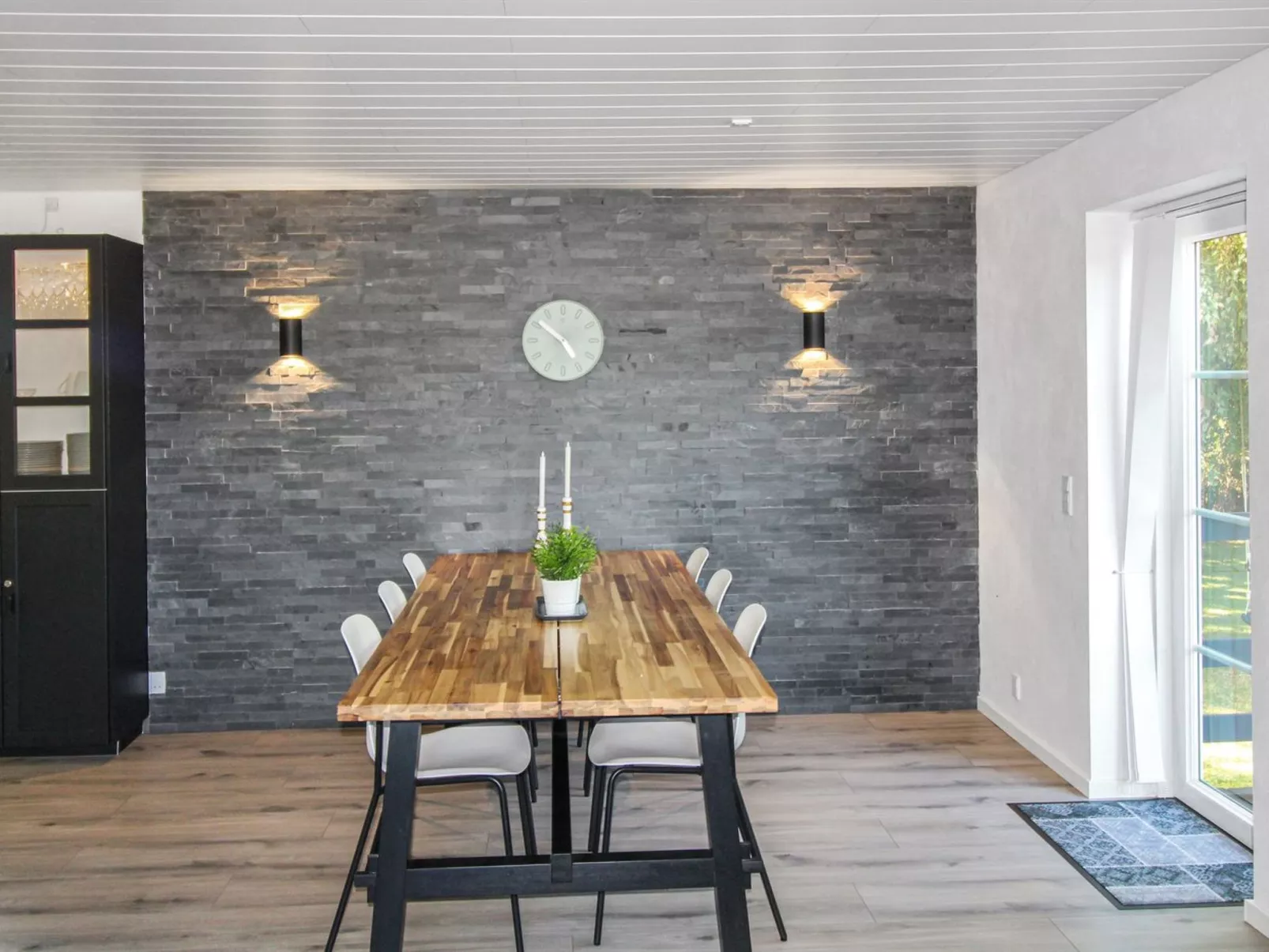 "Rask" - 3km from the sea-Binnen