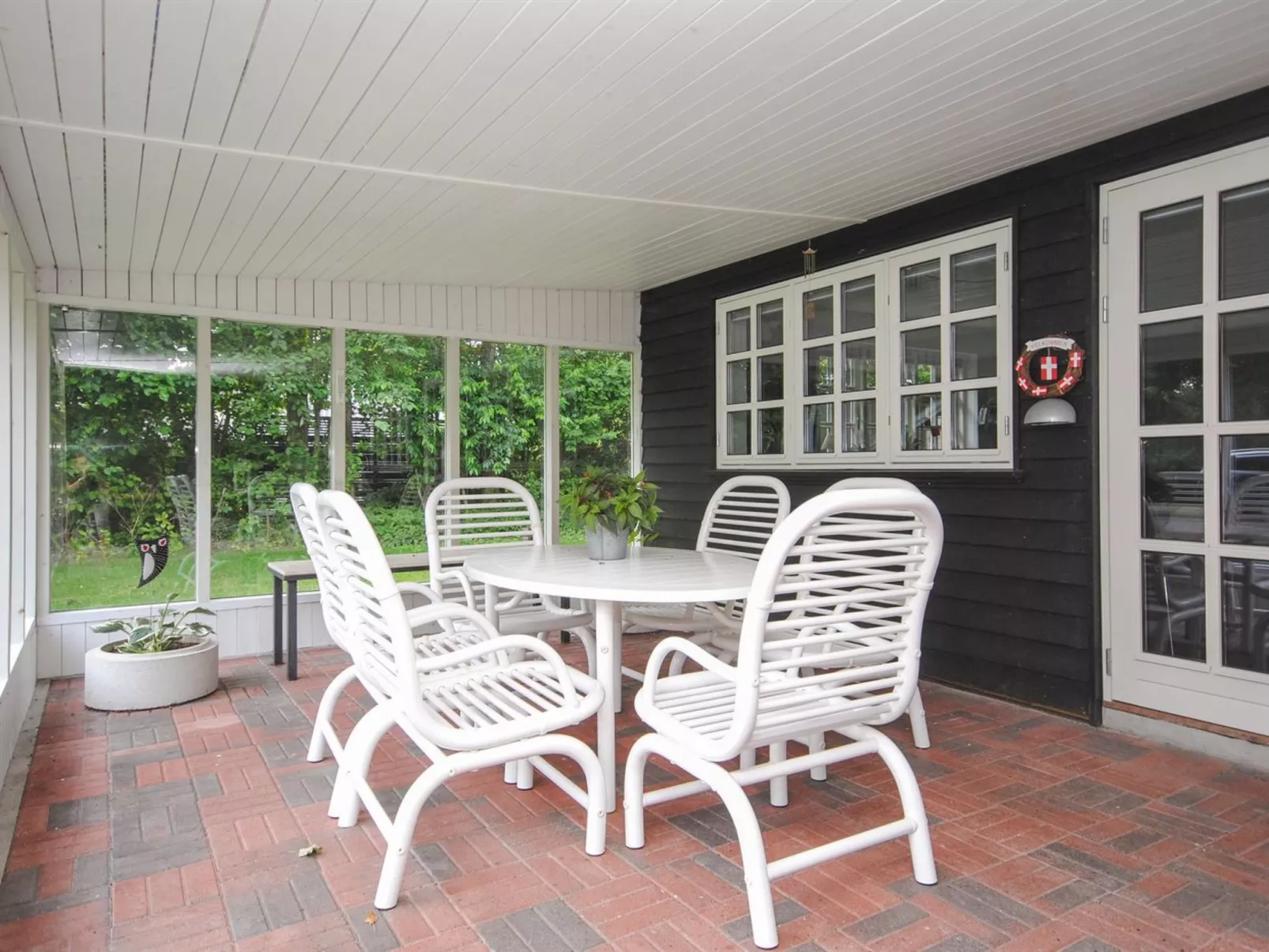 "Assarina" - 300m to the fjord-Buiten