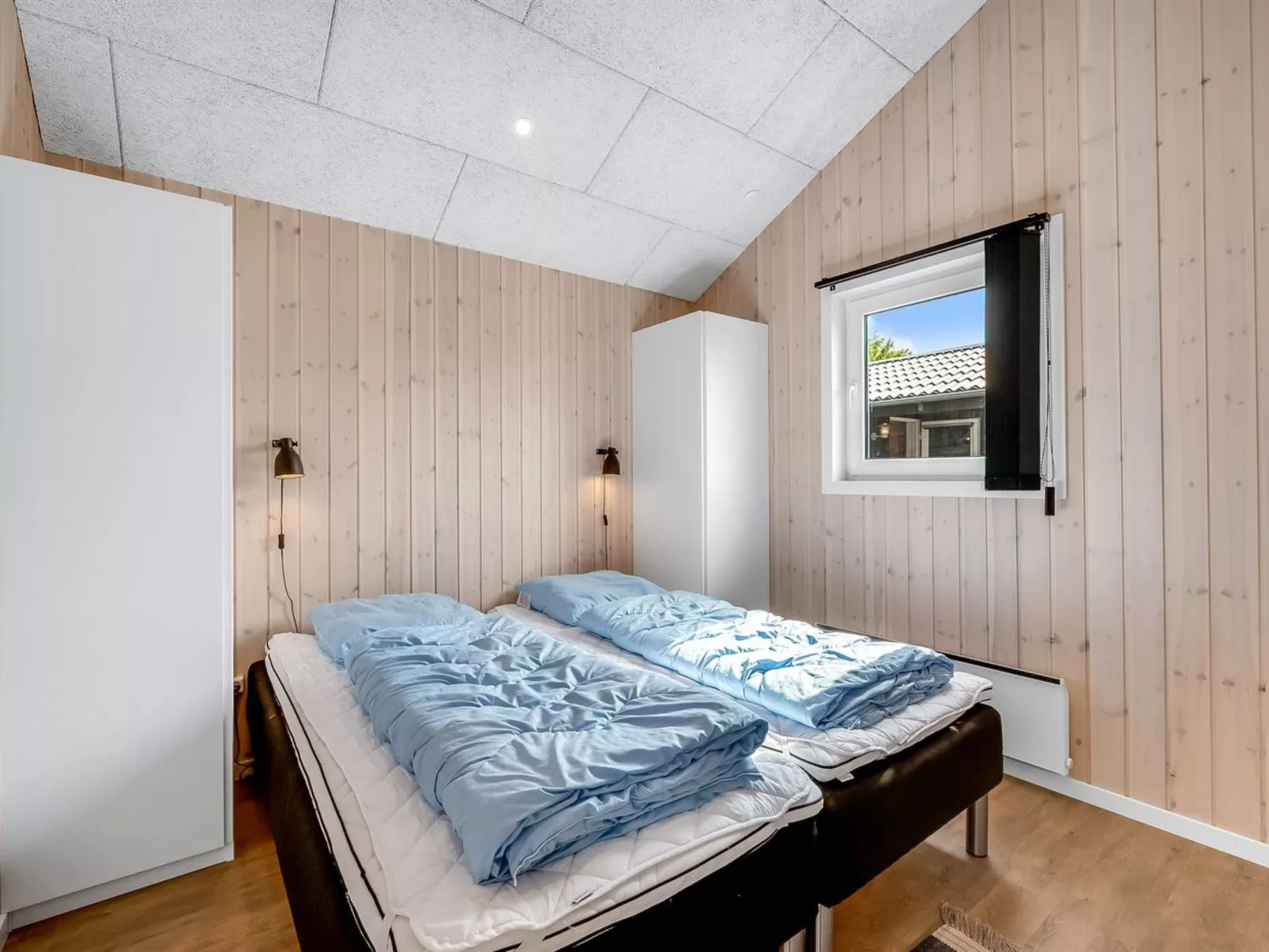 "Leeve" - 1.4km to the fjord-Binnen