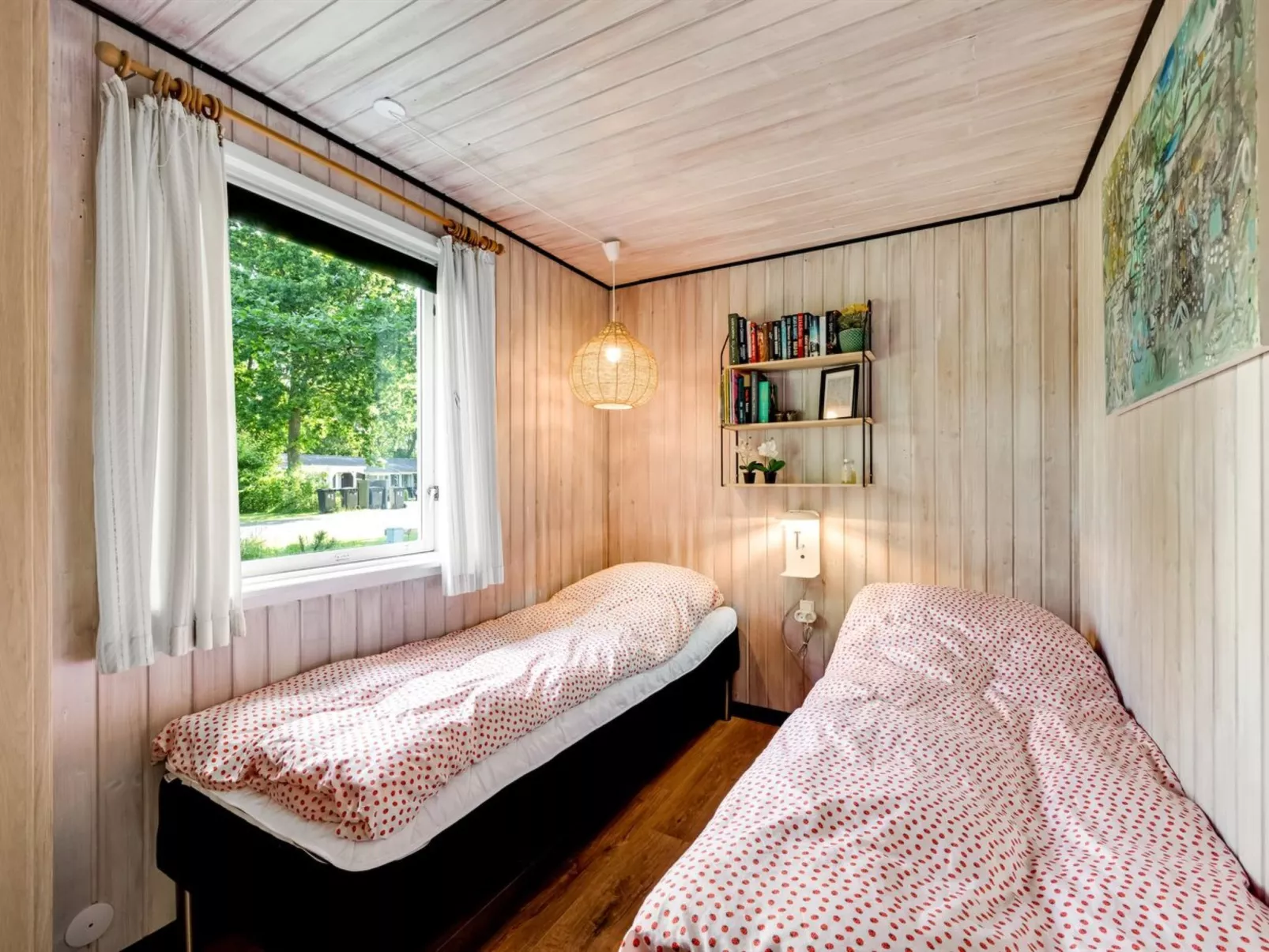 "Nelina" - 950m to the fjord-Binnen