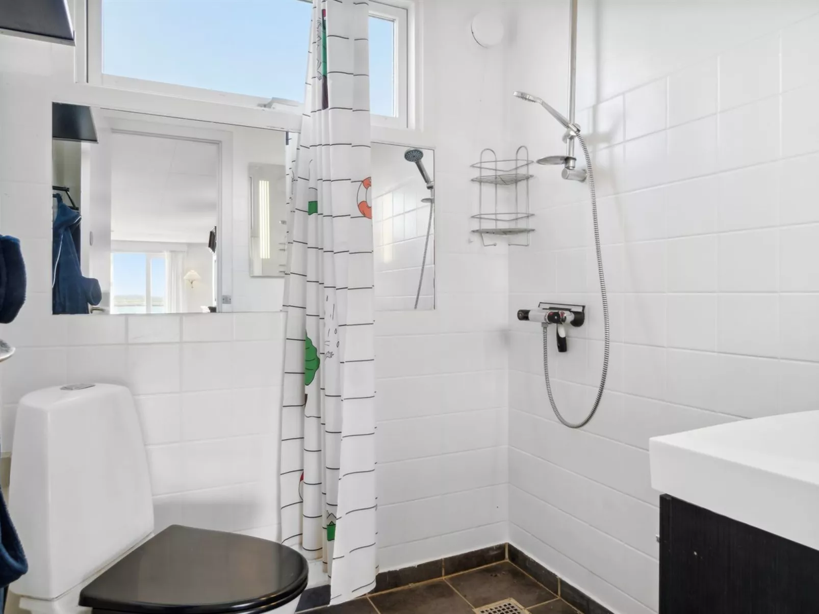 "Velika" - 25m to the fjord-Binnen