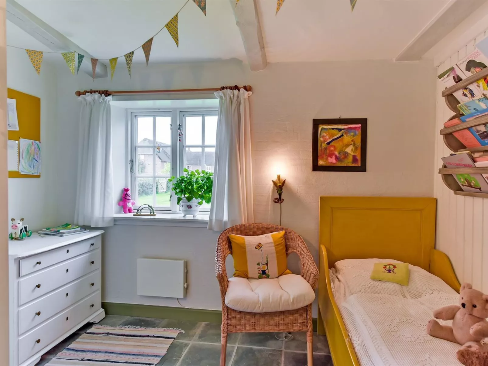 "Clausina" - 600m from the sea-Binnen