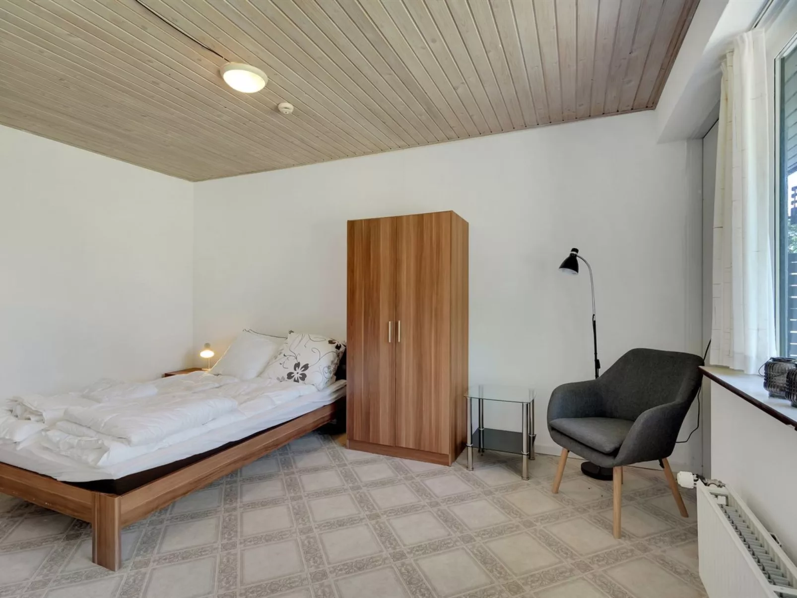 "Tokki" - 20km from the sea-Binnen