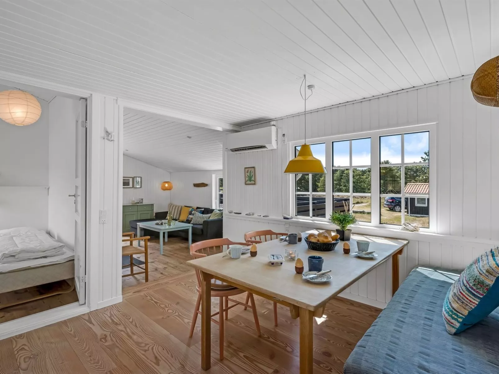 "Neija" - 800m from the sea-Binnen