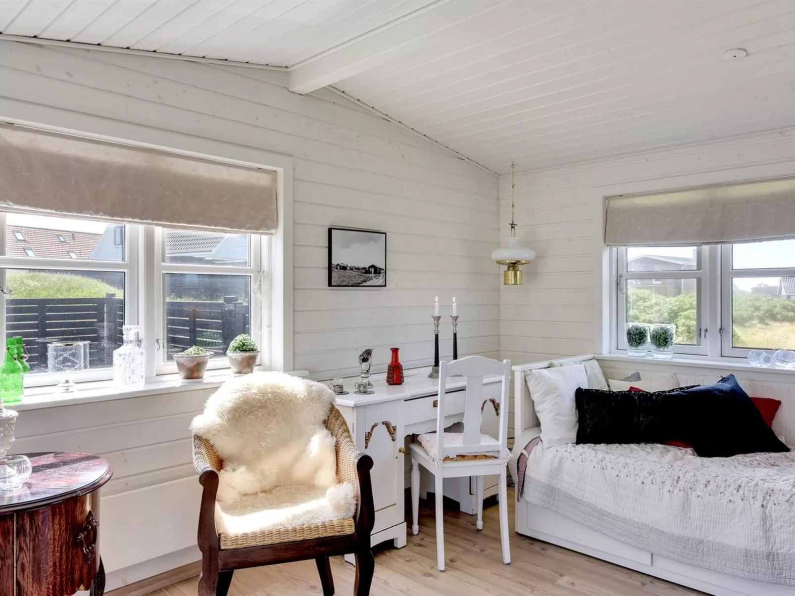 "Anik" - 100m from the sea-Binnen